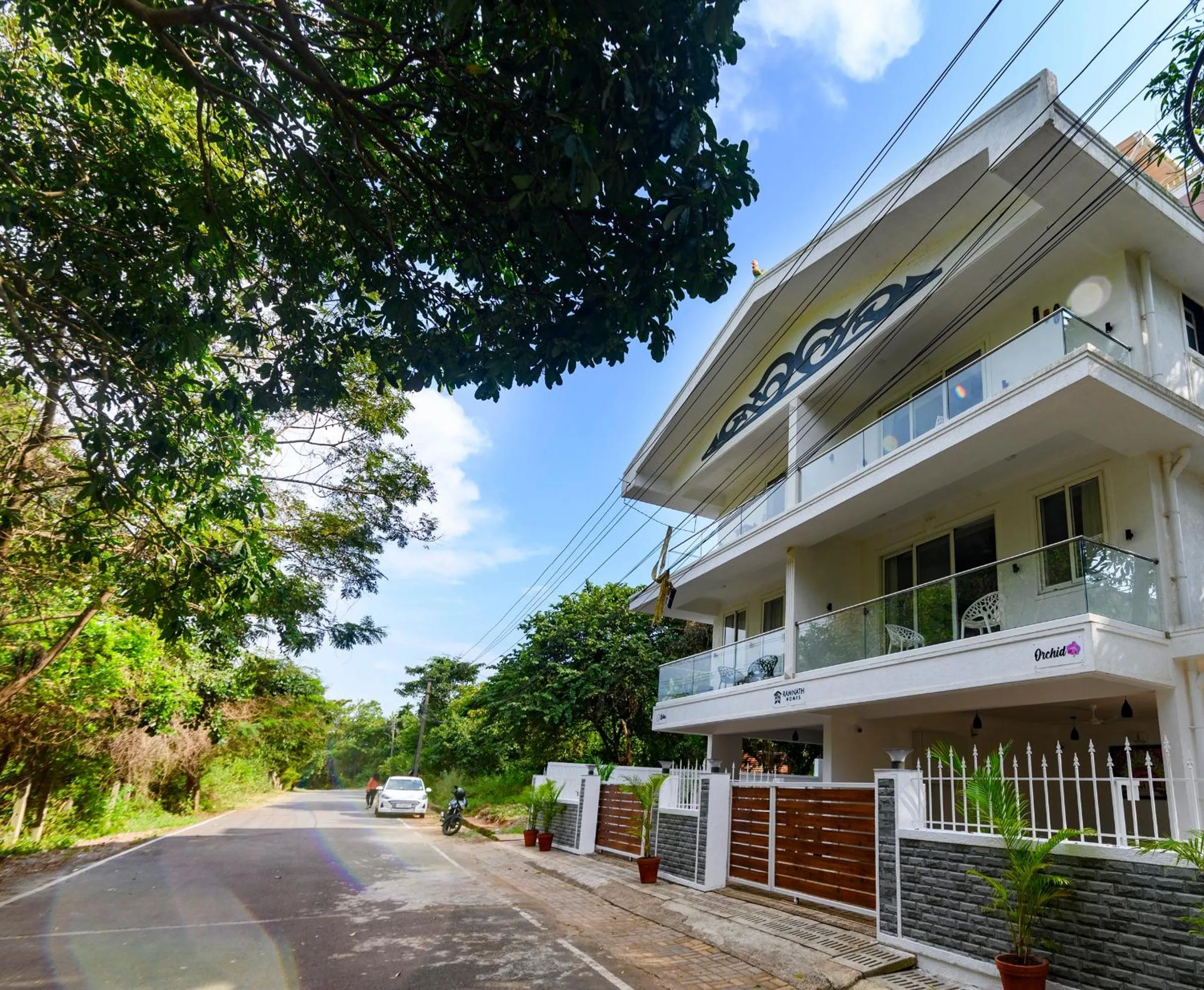 Street view in Lotus & Orchid Villas by Ramnath Homes