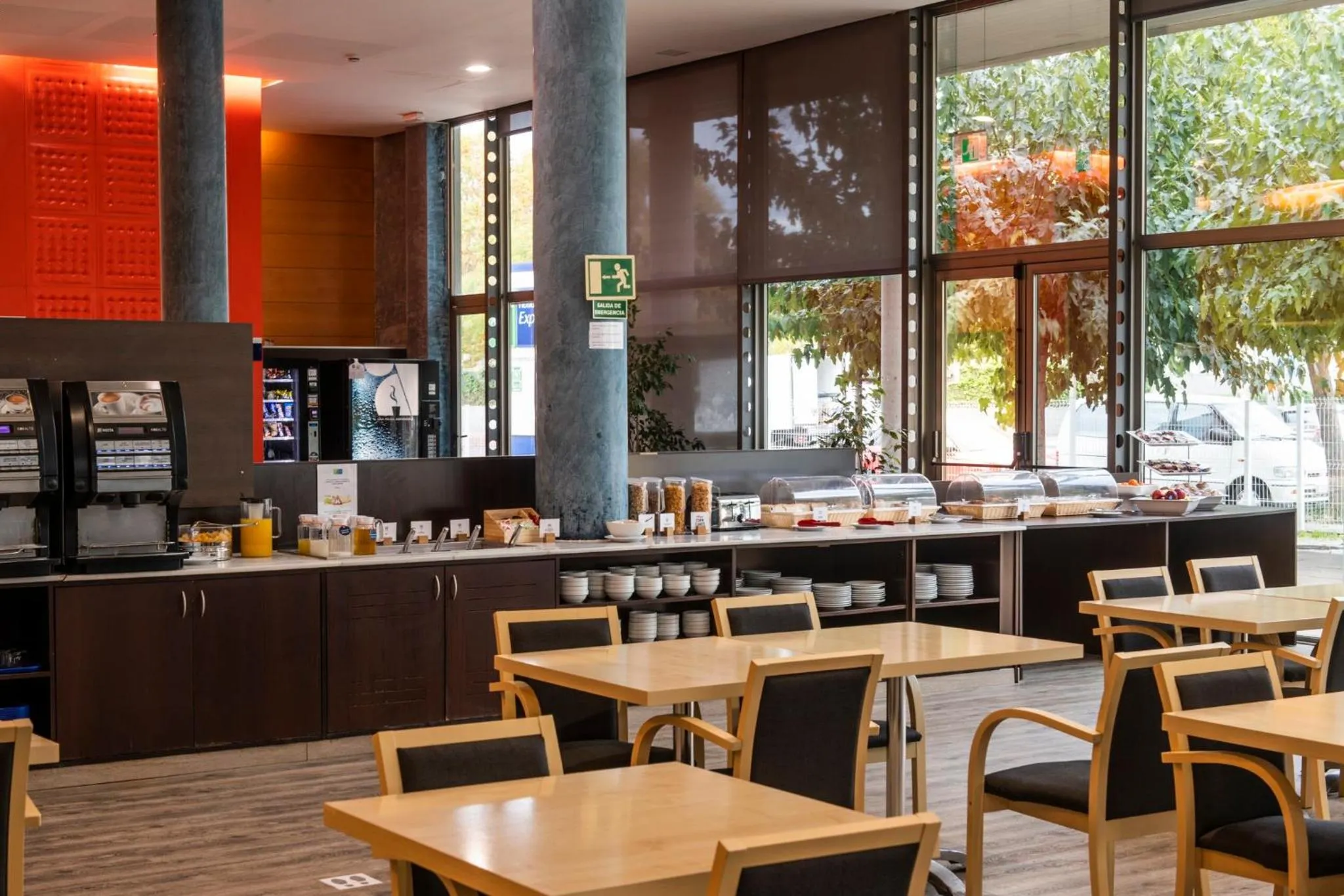 Breakfast in Holiday Inn Express Molins de Rei by IHG