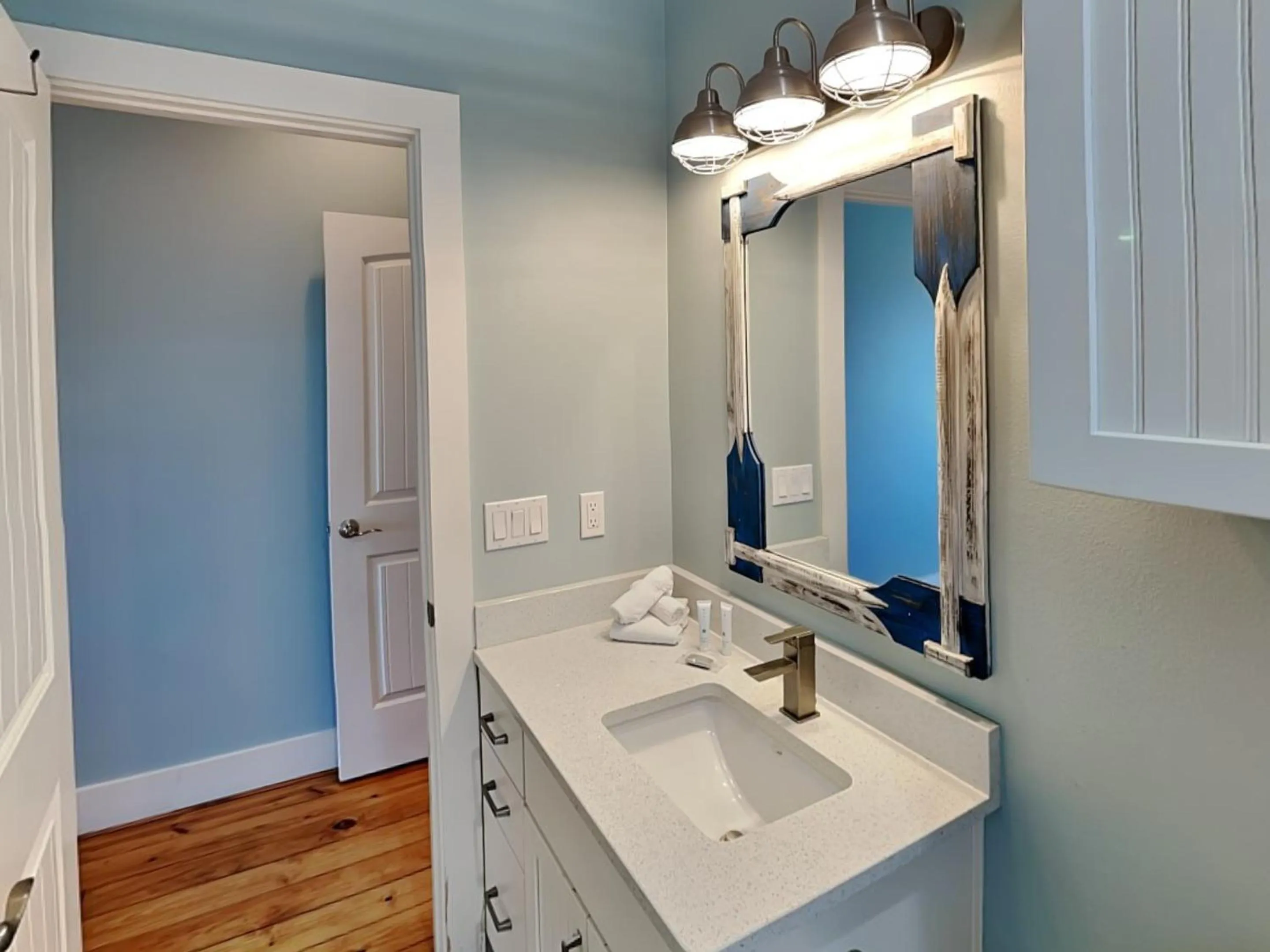 Bathroom in Turtle Paradise