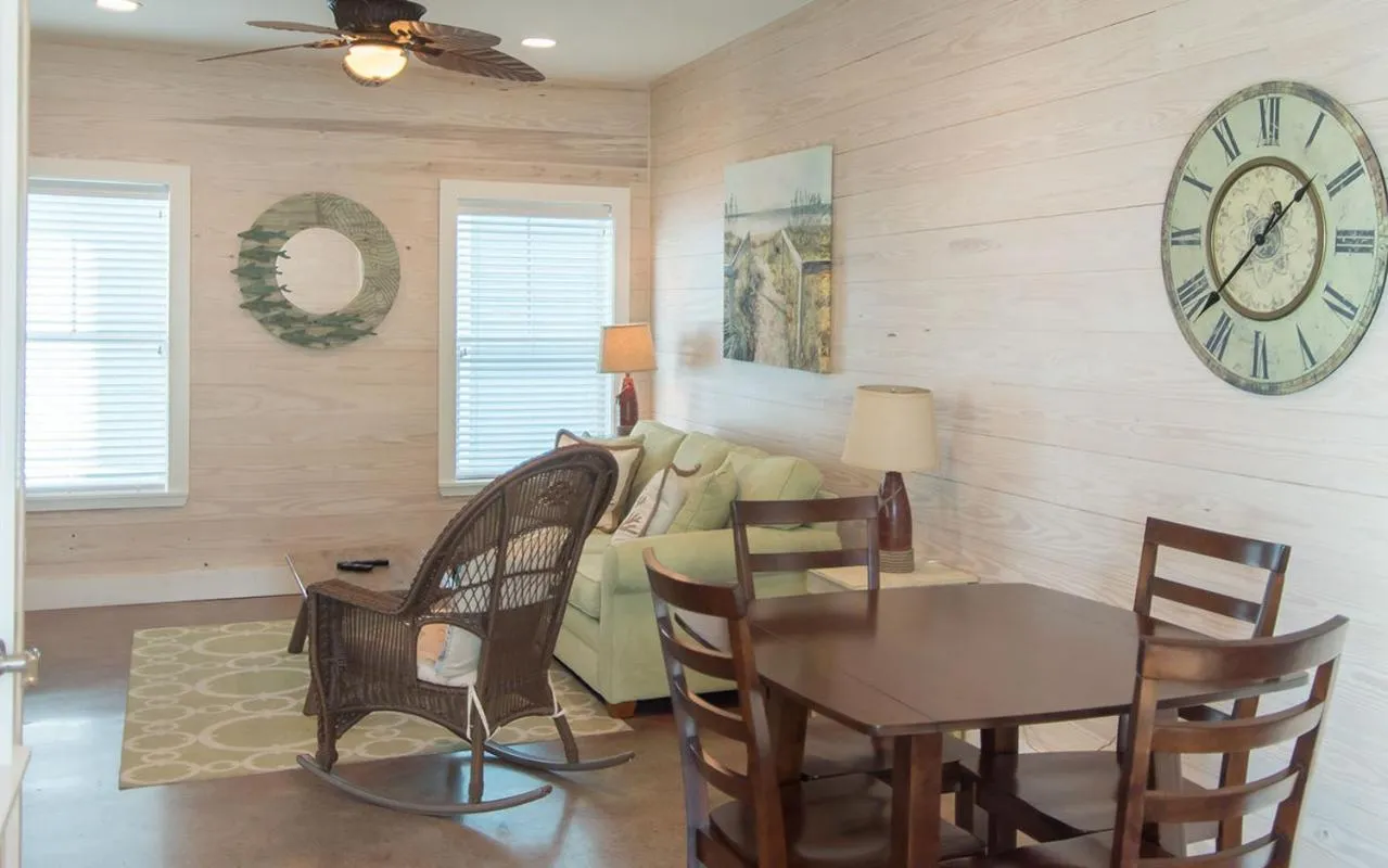 Property building in Turtle Paradise