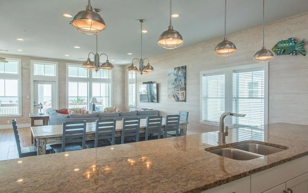 Property building in Turtle Paradise