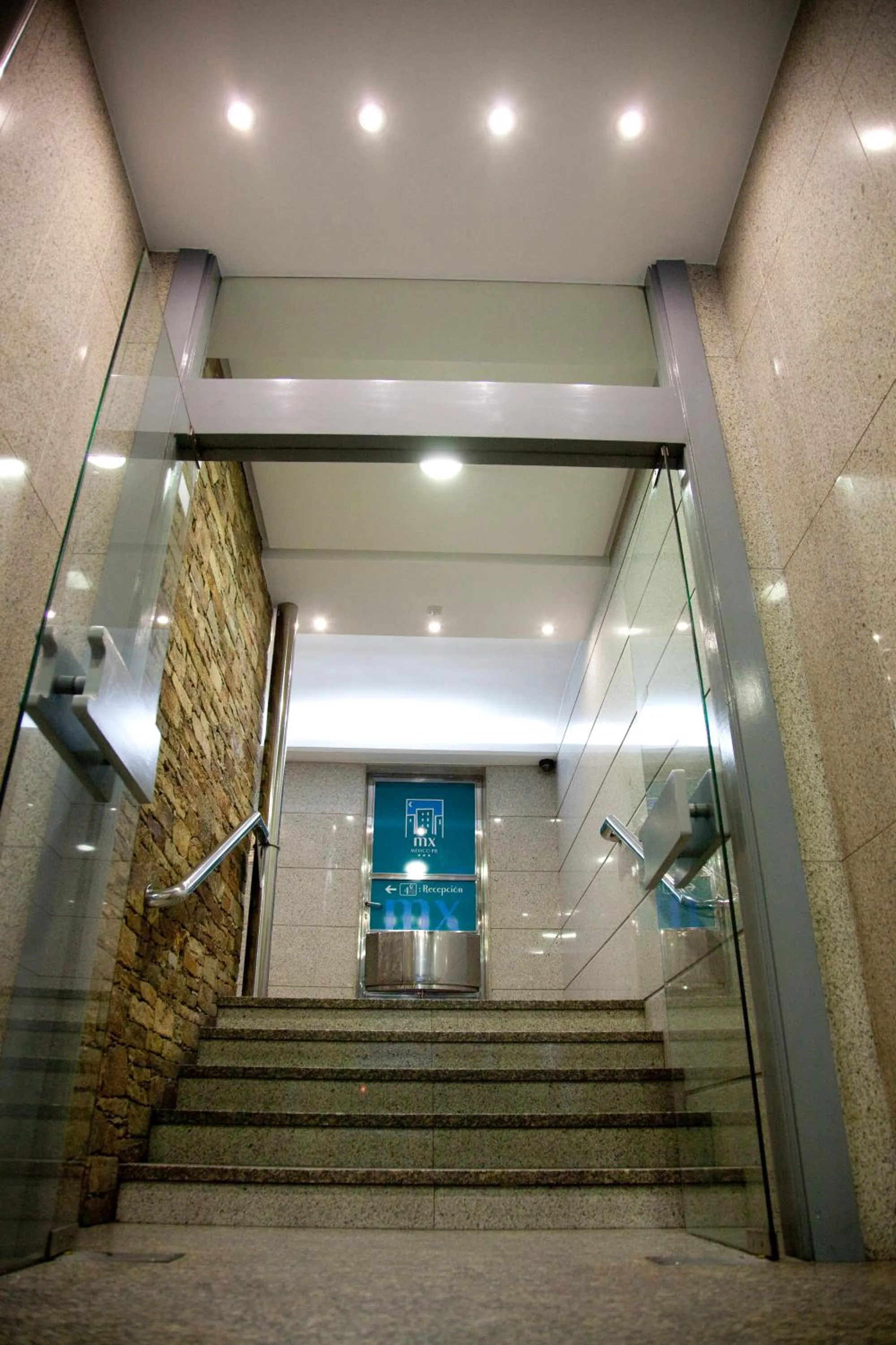 Facade/entrance in México PR