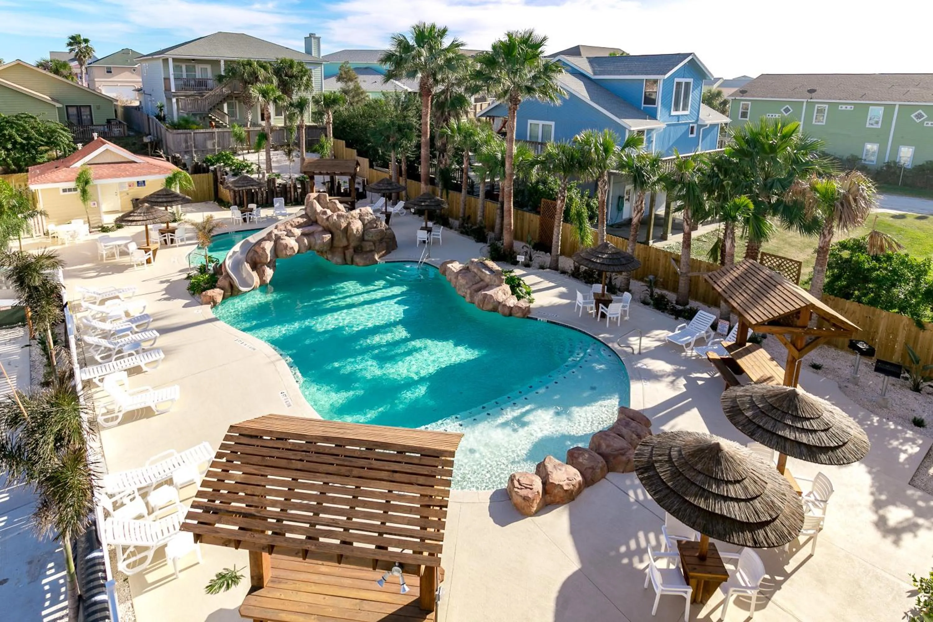 Property building in Just Beachy