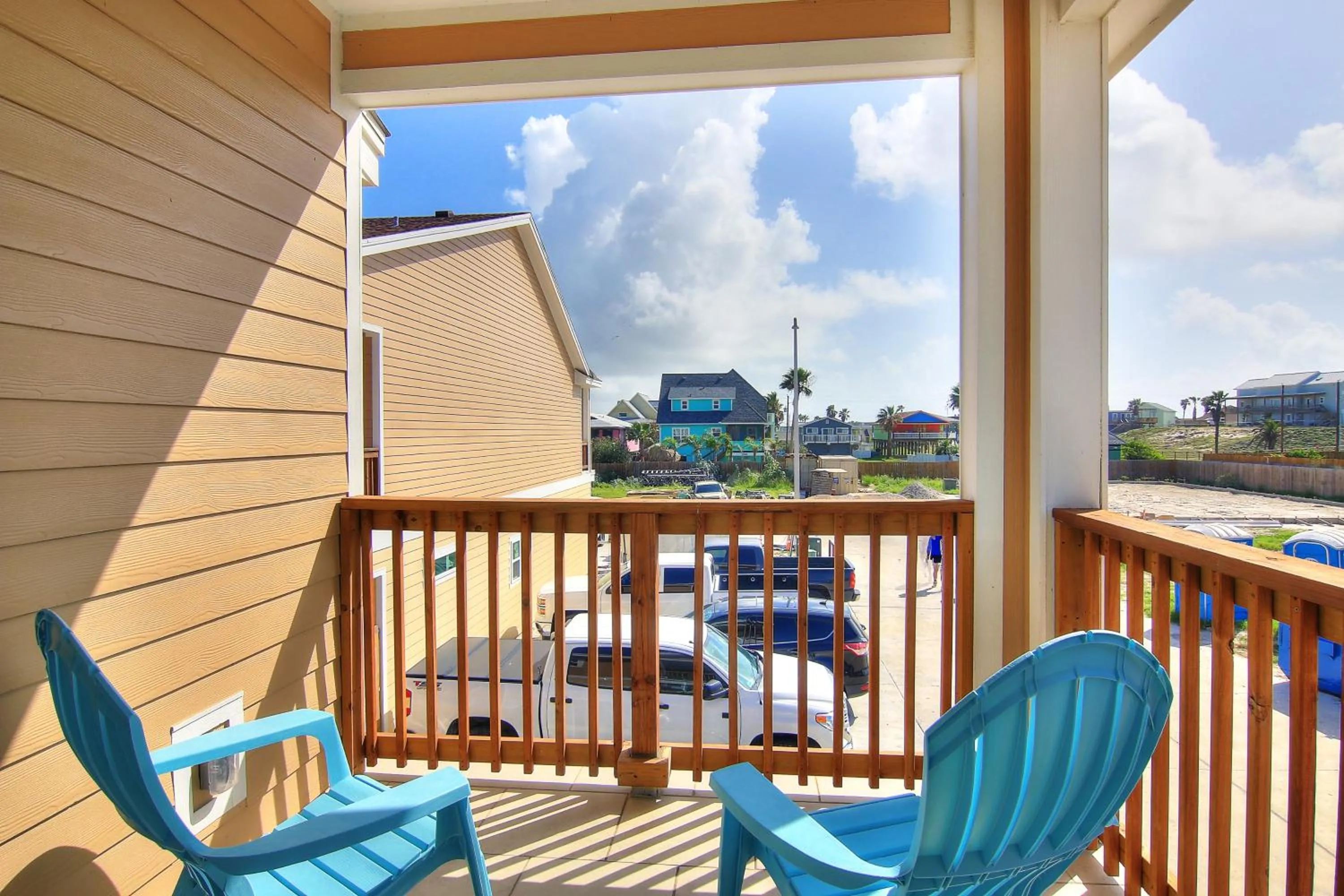 Property building in Just Beachy