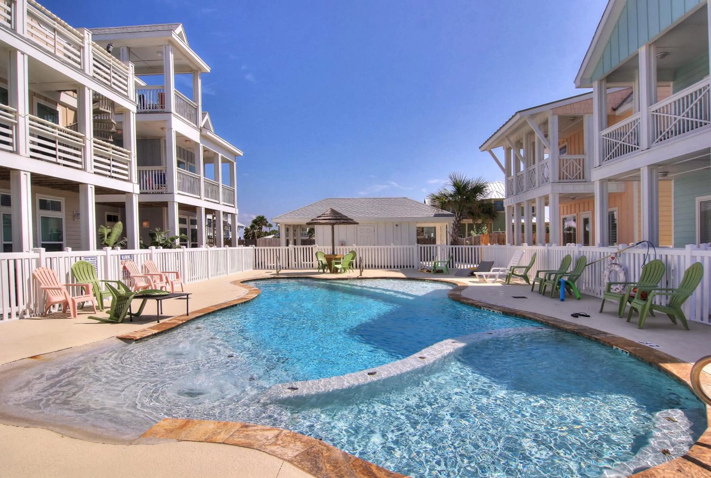 Property building in Kona Cove