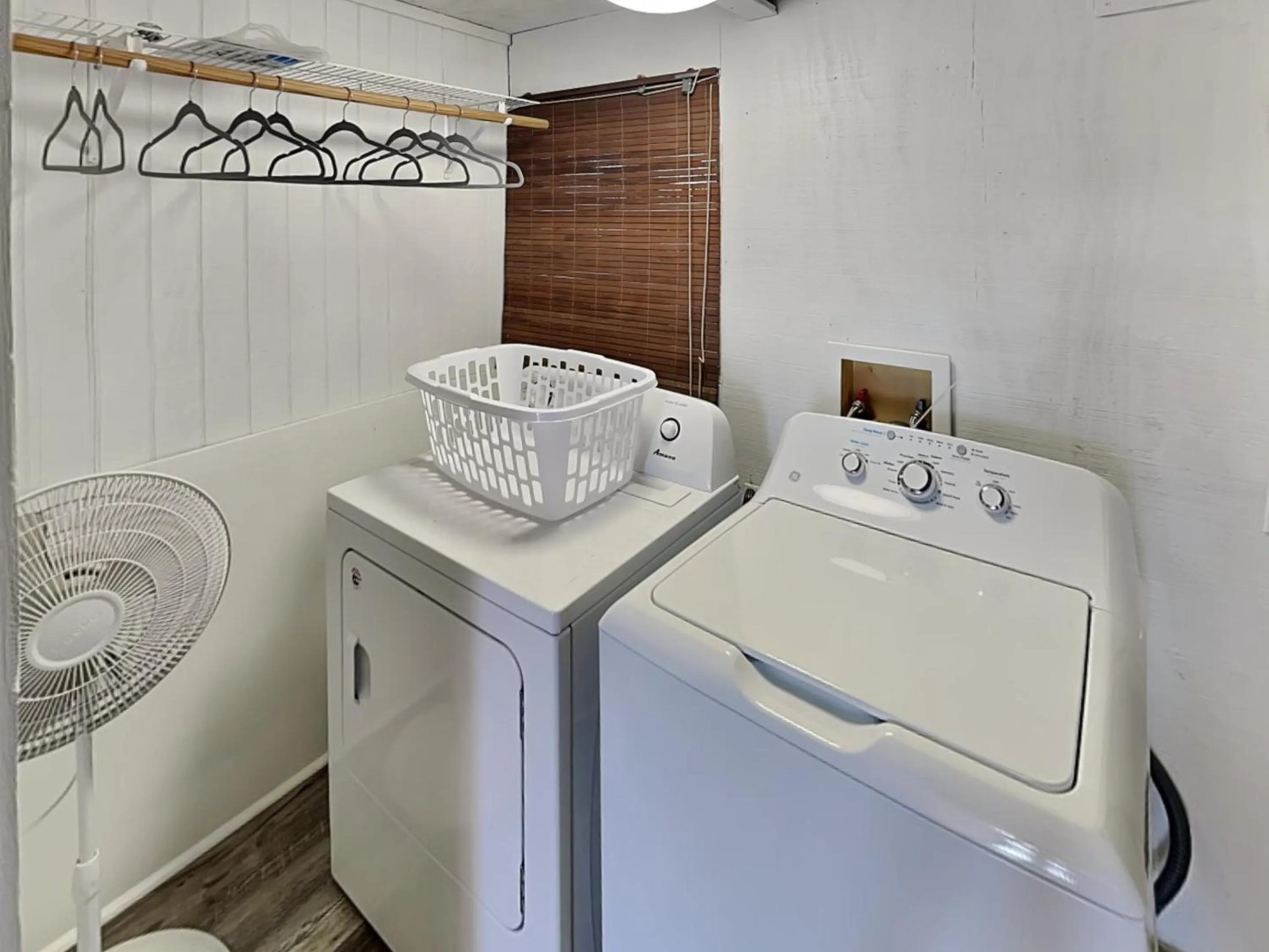 laundry in The Kids Inheritance