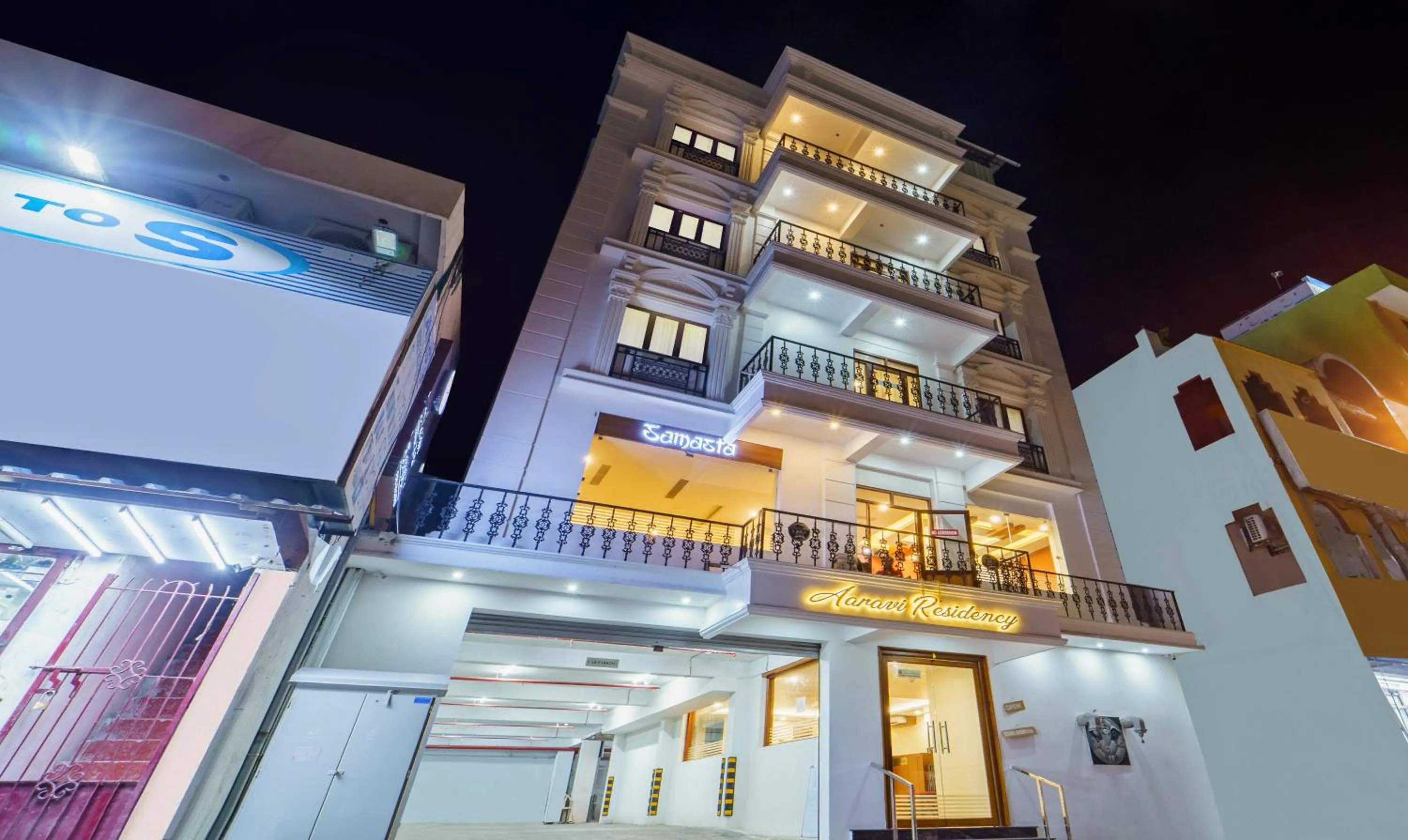 Facade/entrance in Treebo Aaravi Residency, 800 Mtrs From Promenade Beach