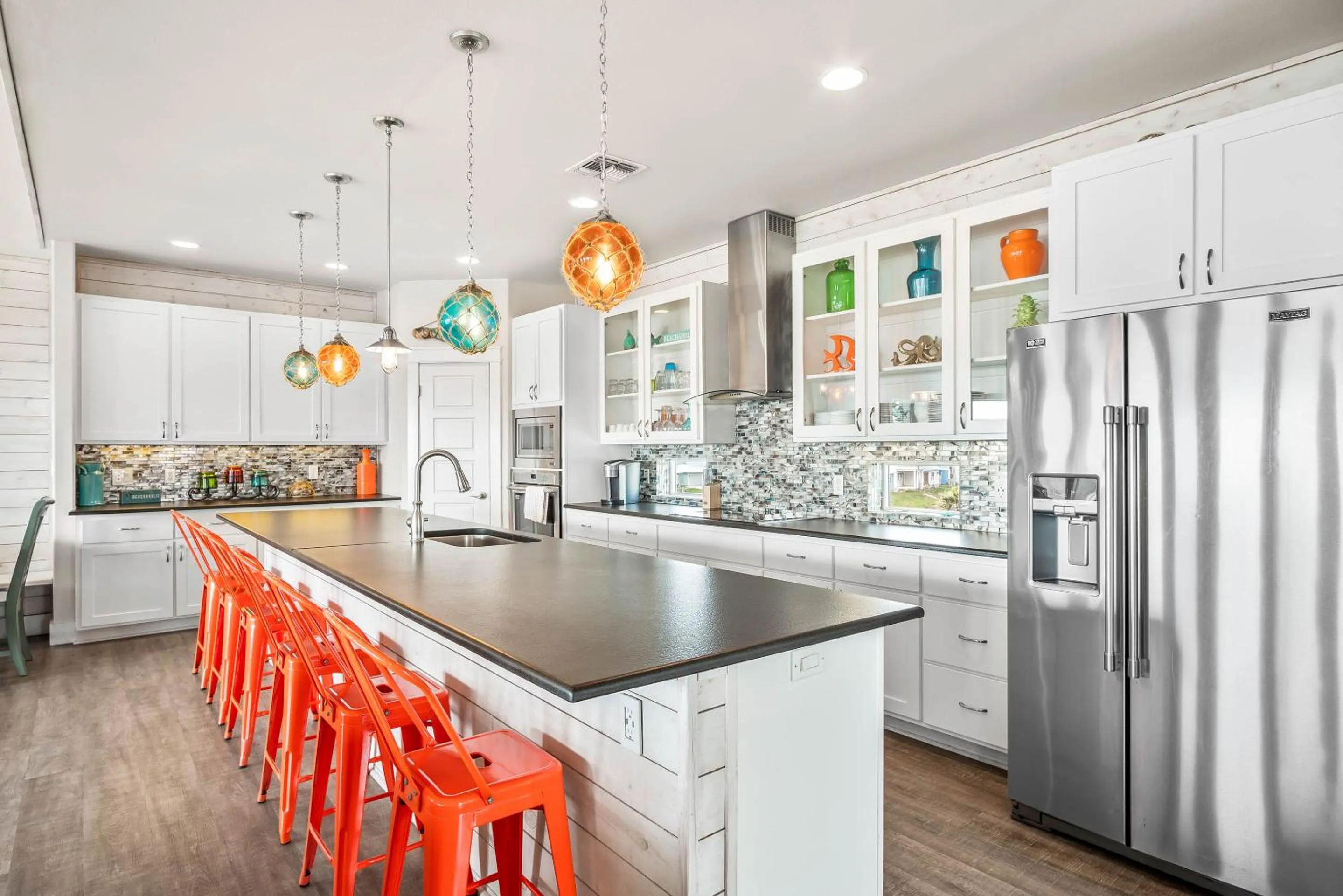 Property building in Beach-A-Holic