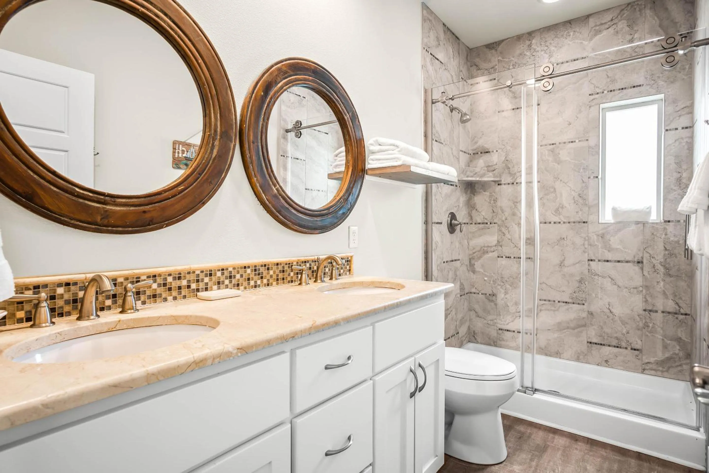 Property building in Beach-A-Holic