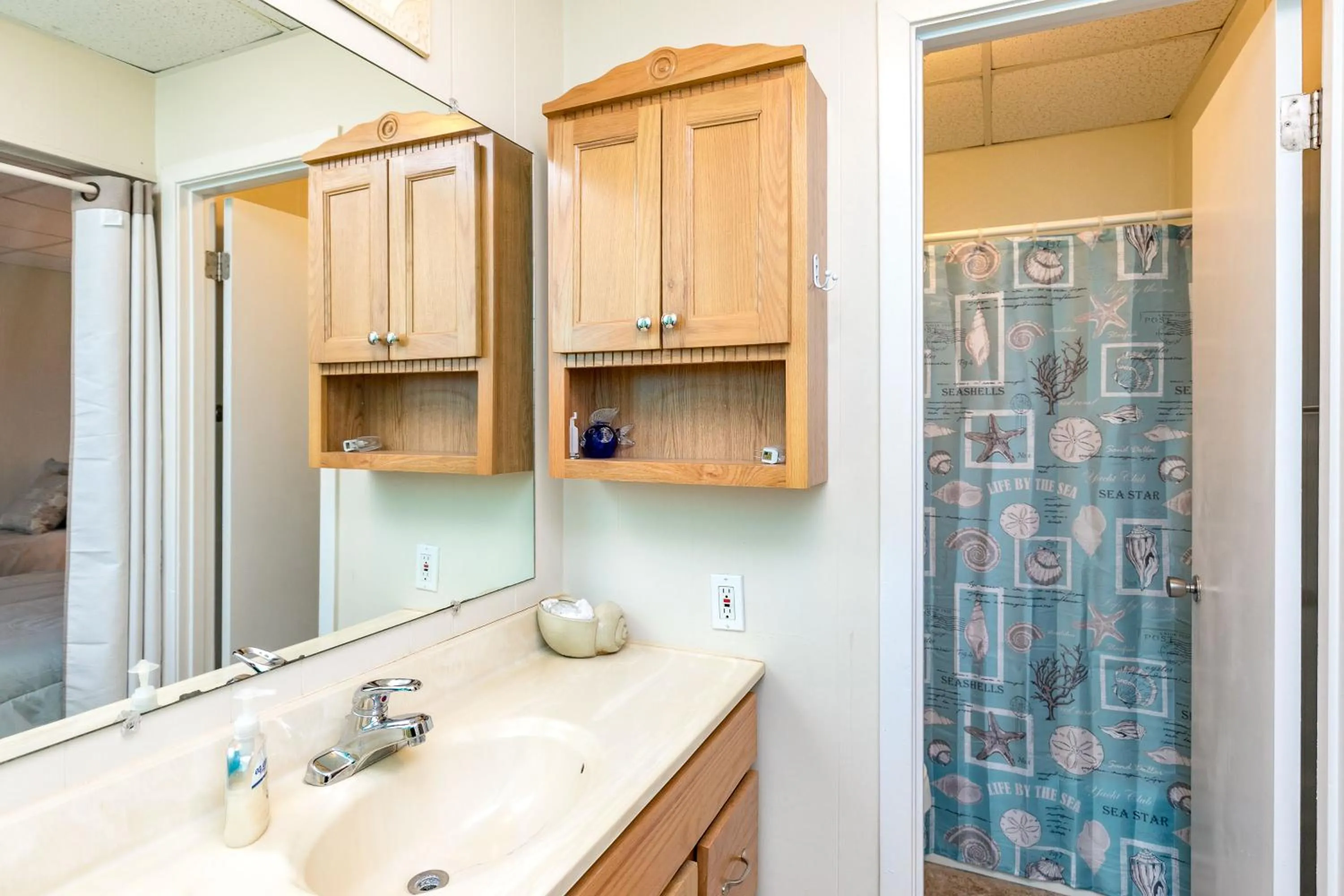 Property building in Buried Treasure