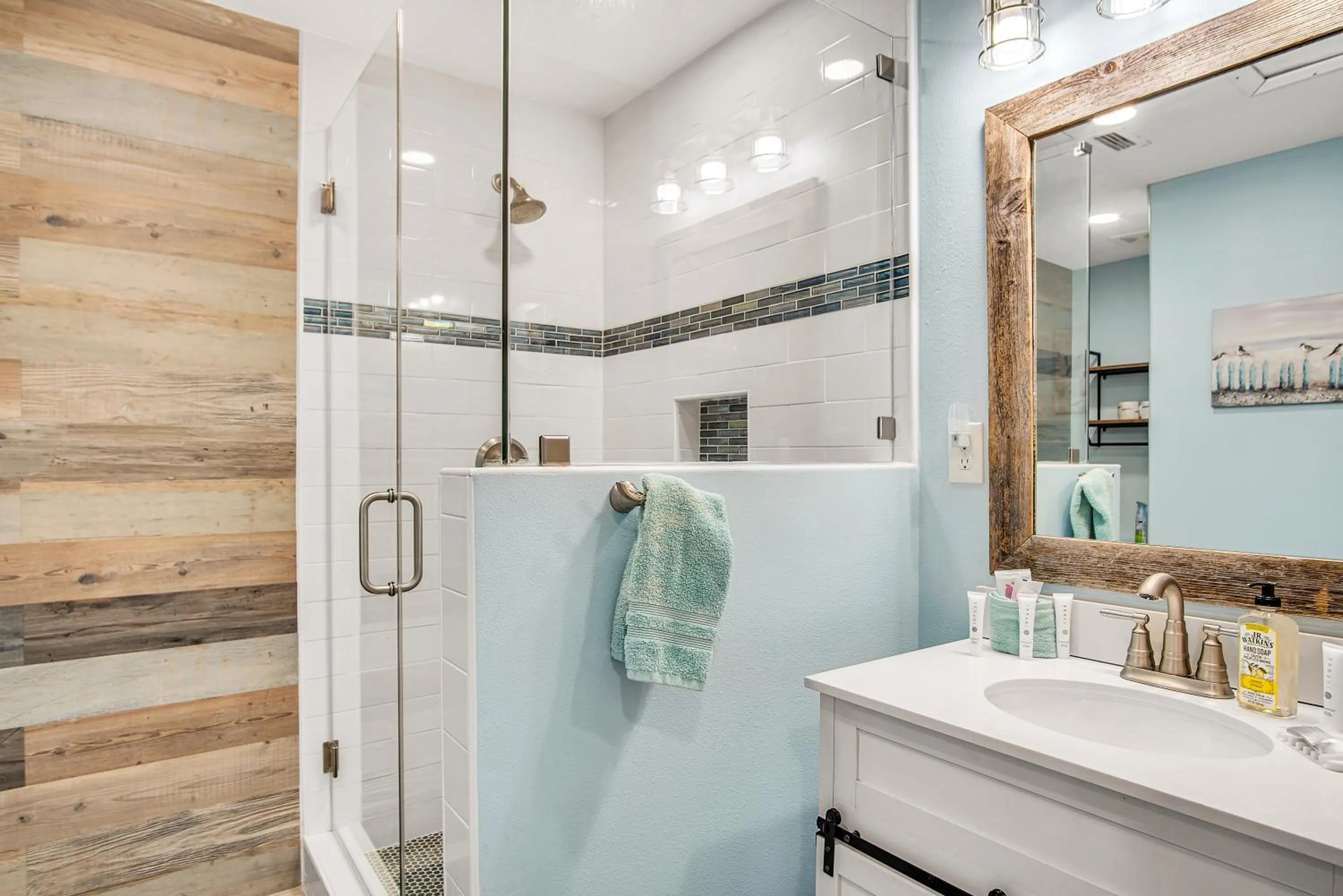 Property building in LaJuana Iguana