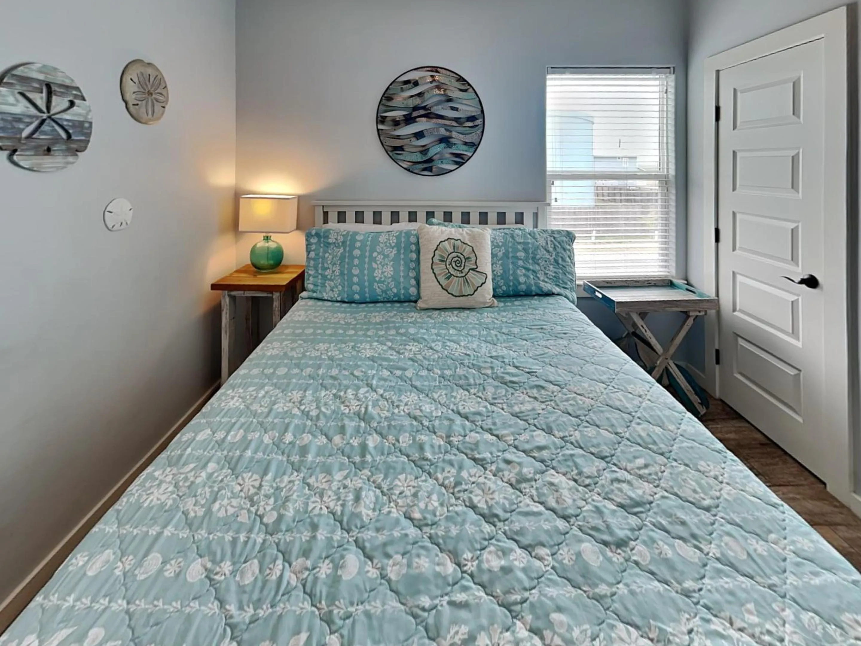 Bed in Postcard from Paradise