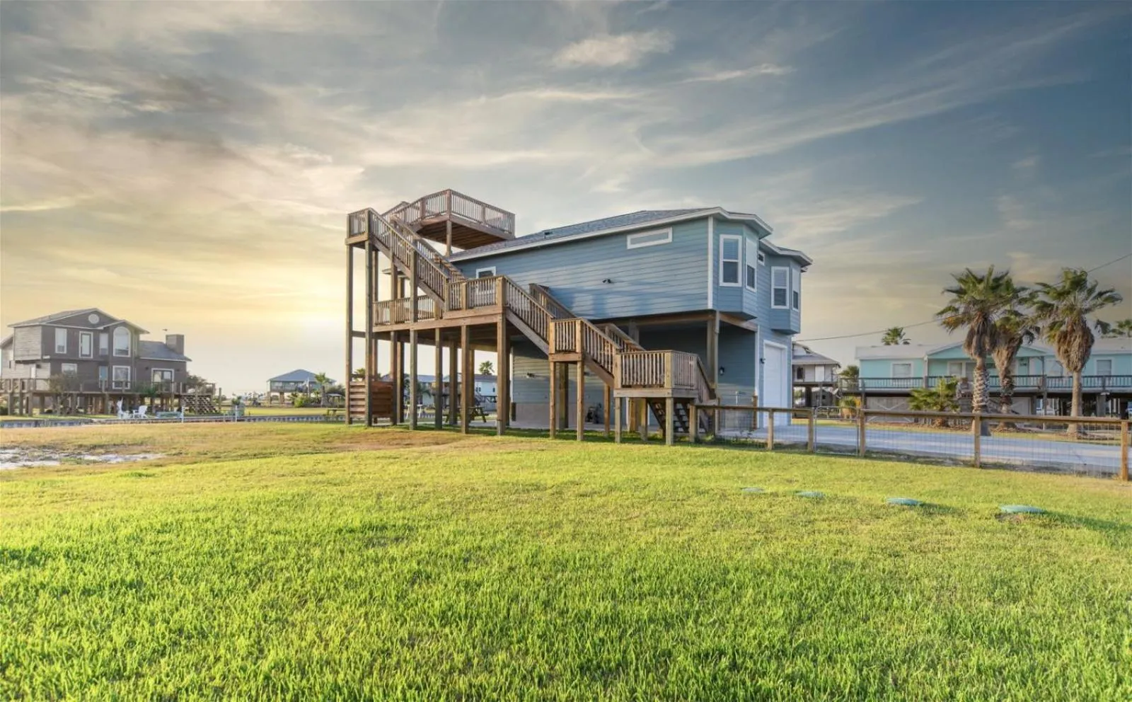 Property building in Blue -Crab- Cove