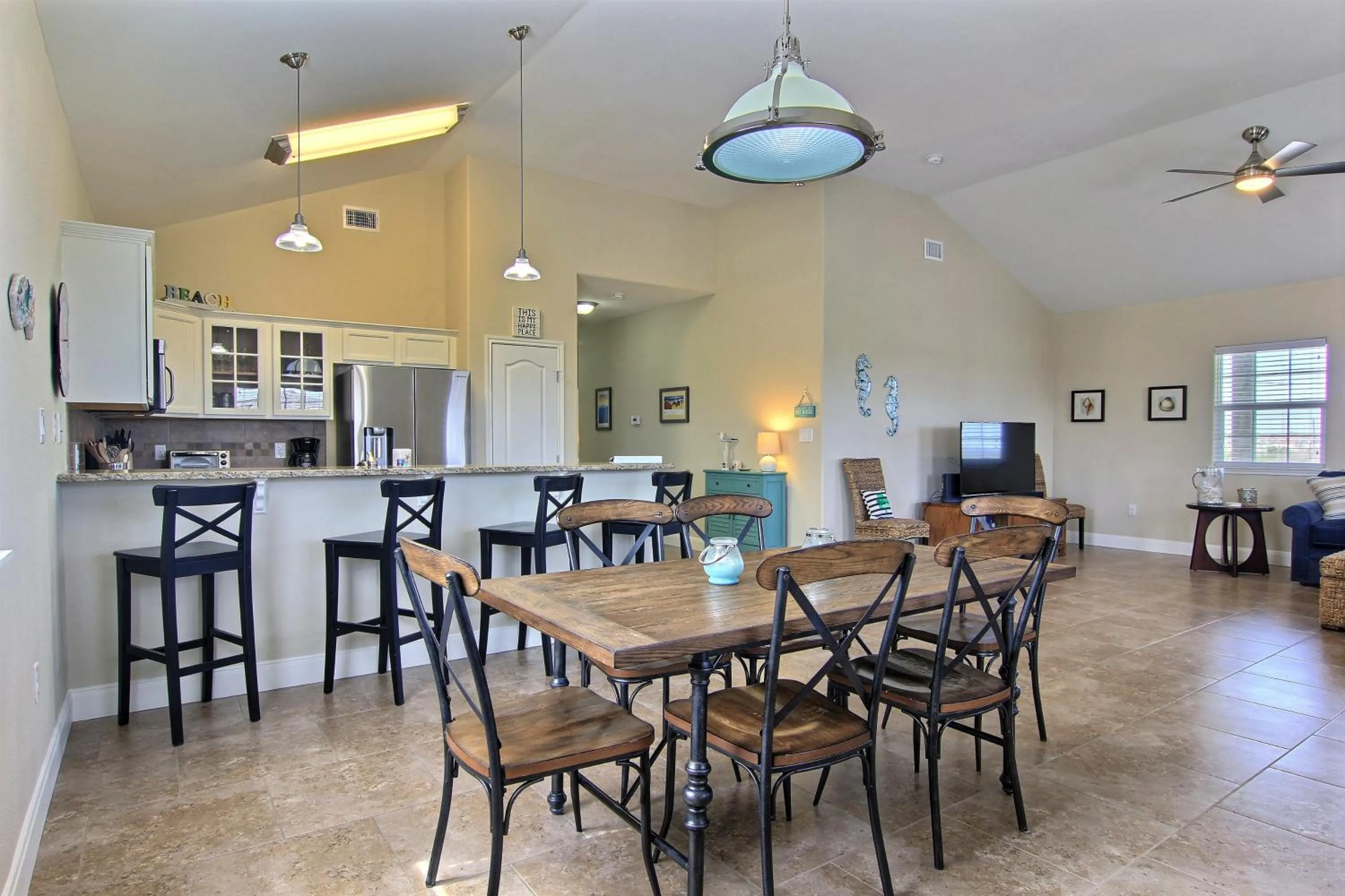 Property building in Shamrock by the Sea