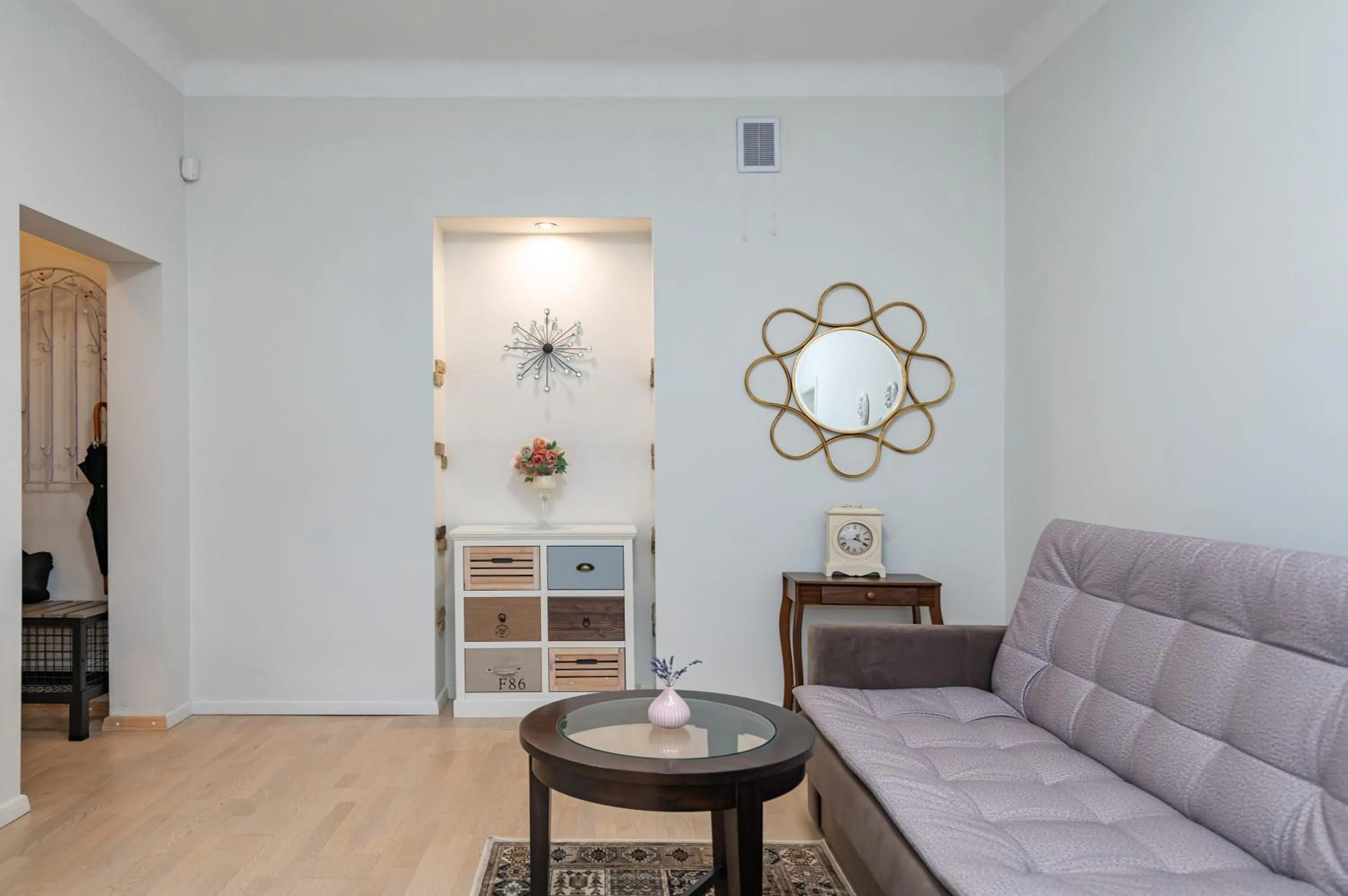 Archcathedral apartment by Polo Apartments