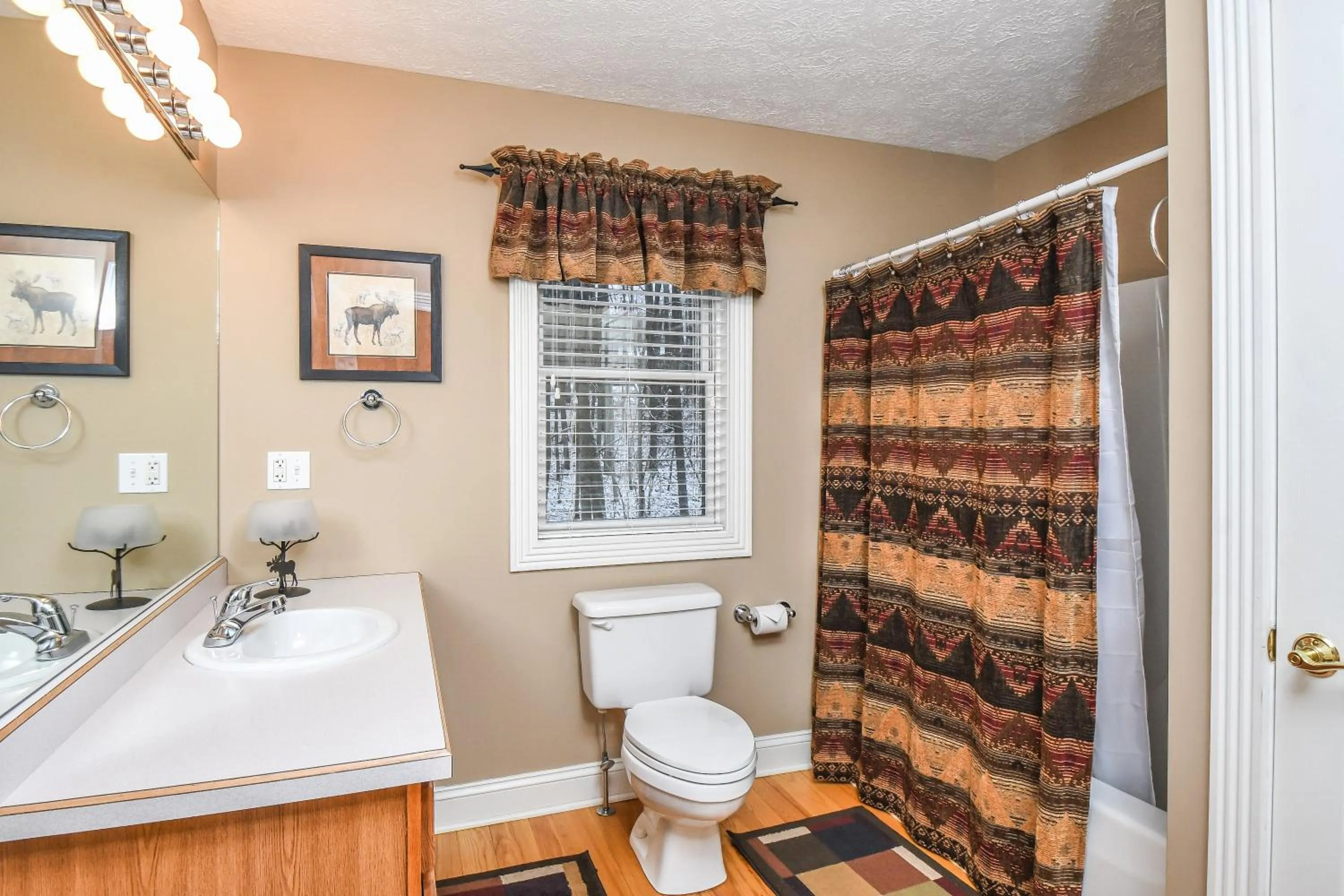 Property building in Black Bear Lodge