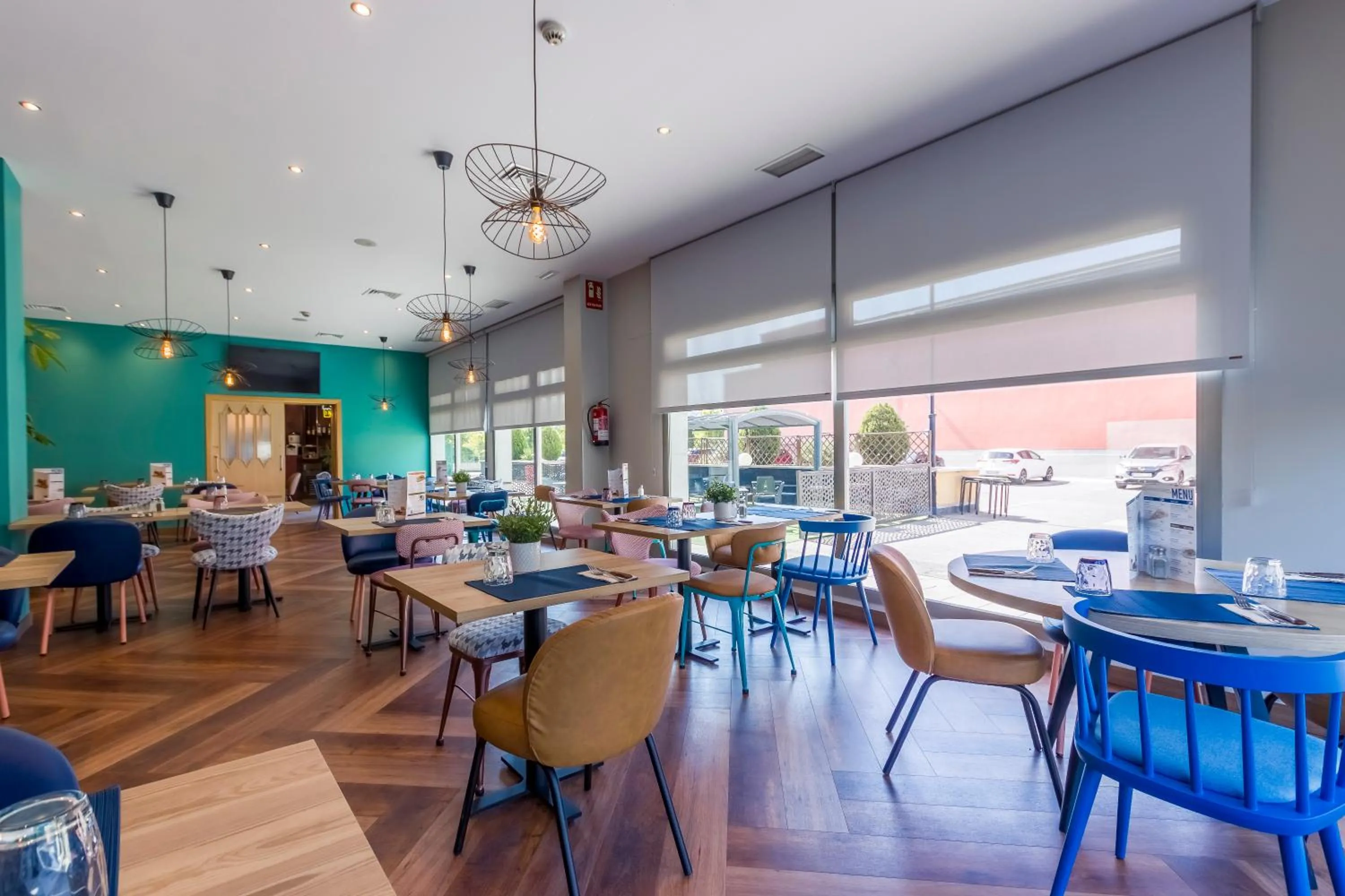 Restaurant/places to eat in Travelodge Madrid Alcalá de Henares