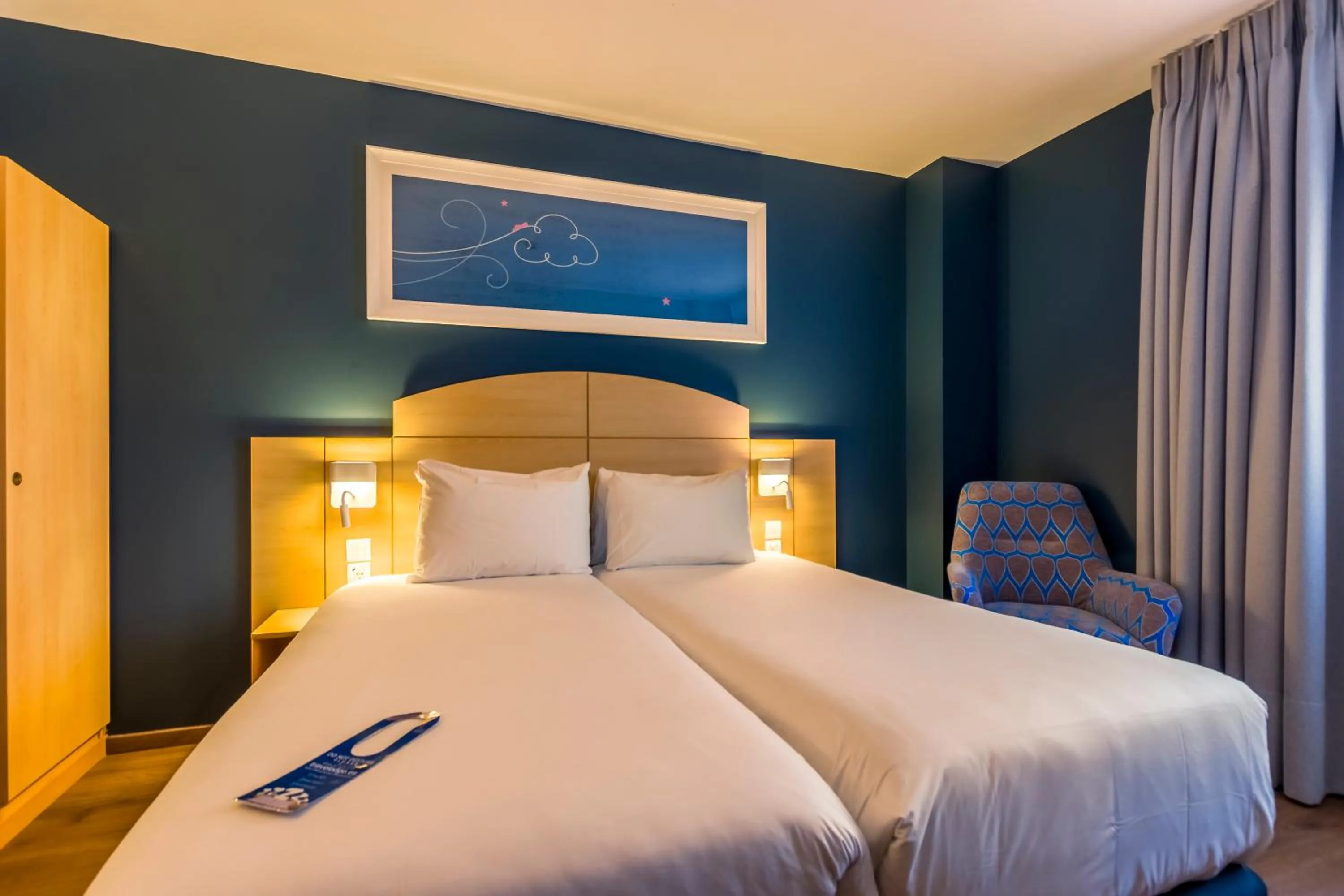 Bed in Travelodge Madrid Alcalá de Henares