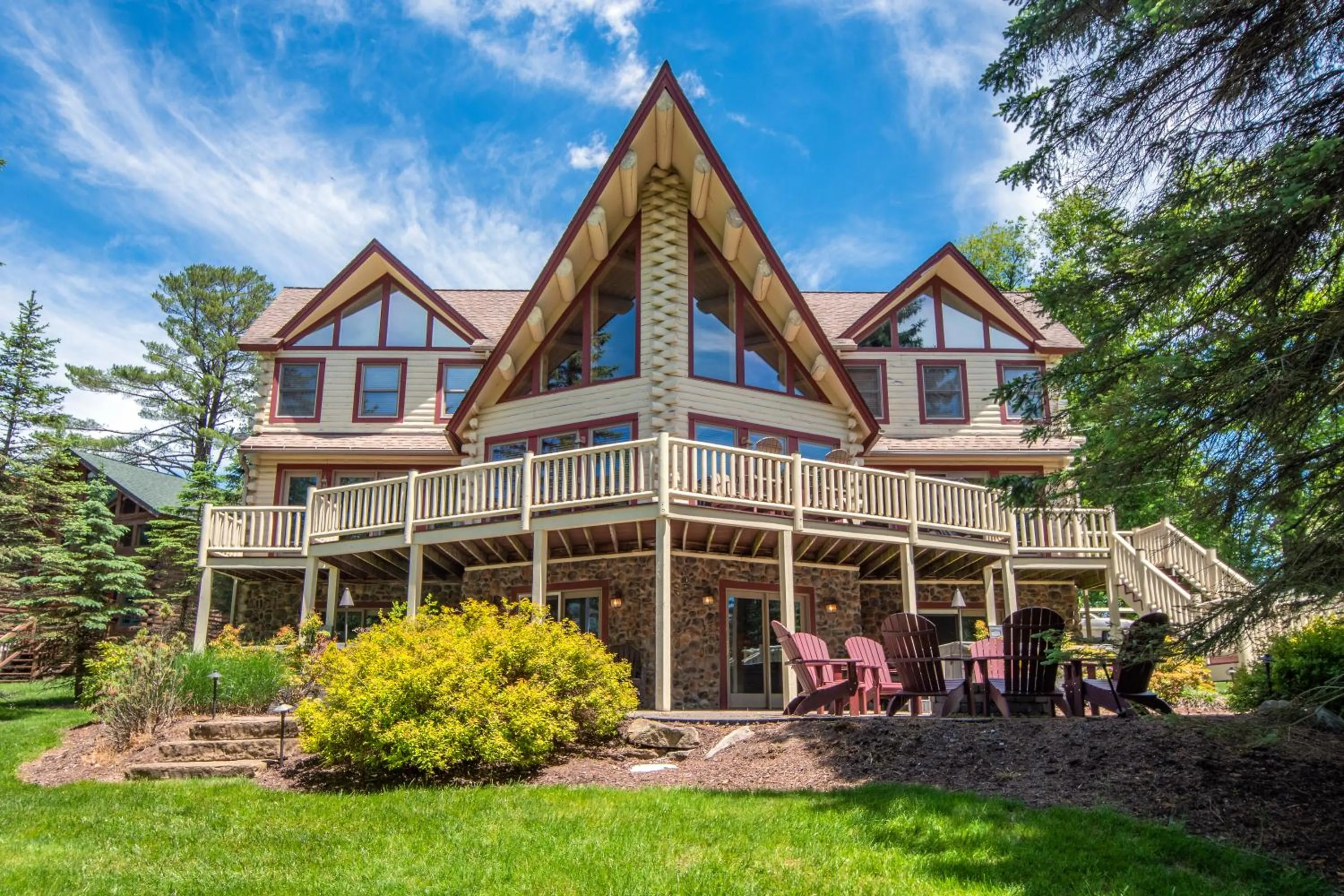 Property building in Mallard Landing