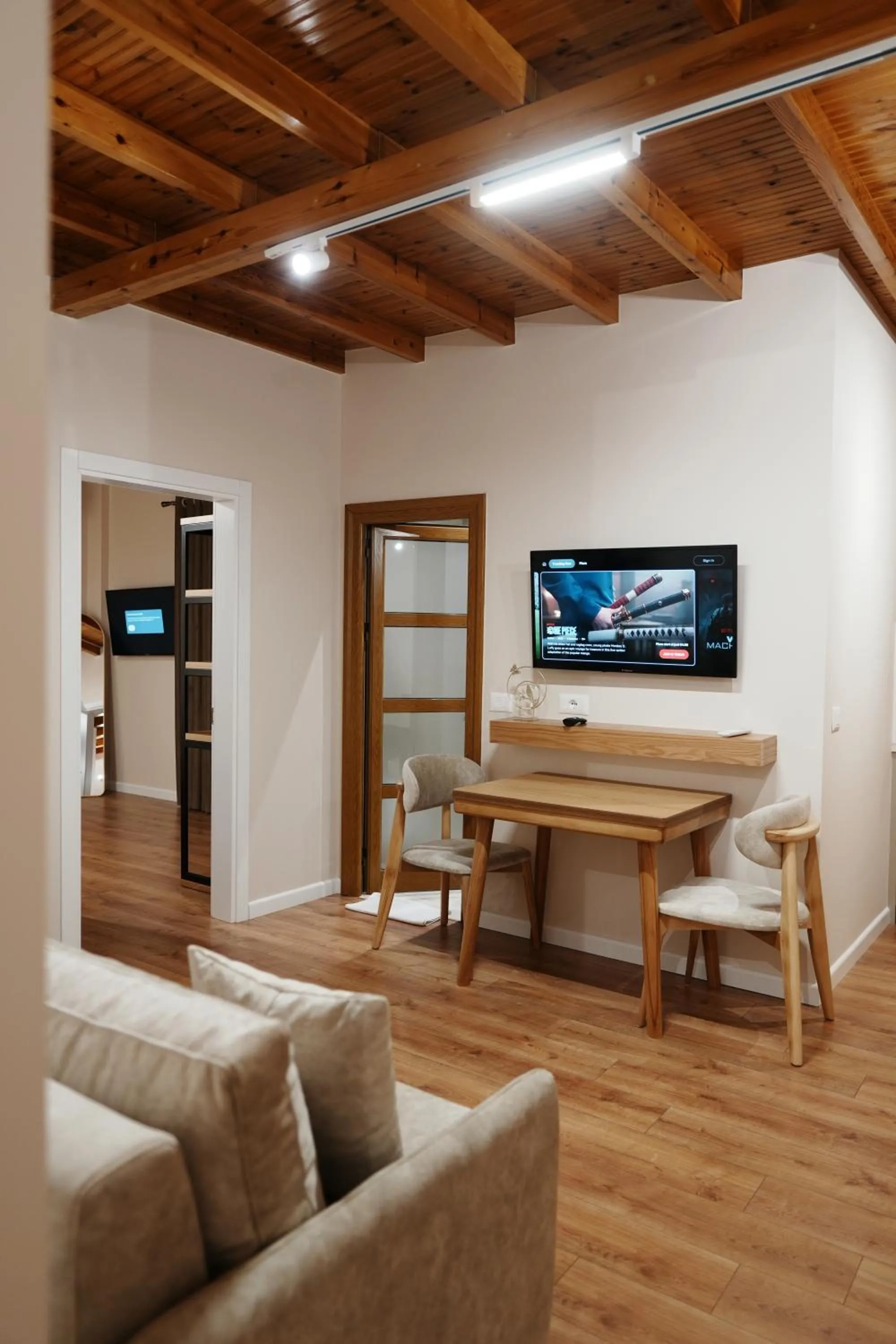 TV and multimedia in Vila Arial