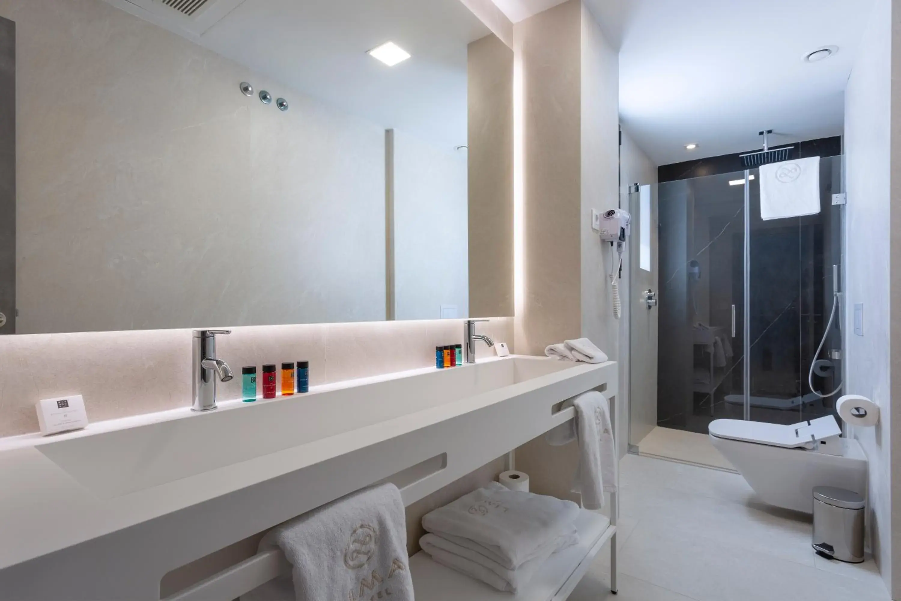 Bathroom in Hotel Lima - Adults Recommended Bathroom in Hotel Lima - Adults Recommended