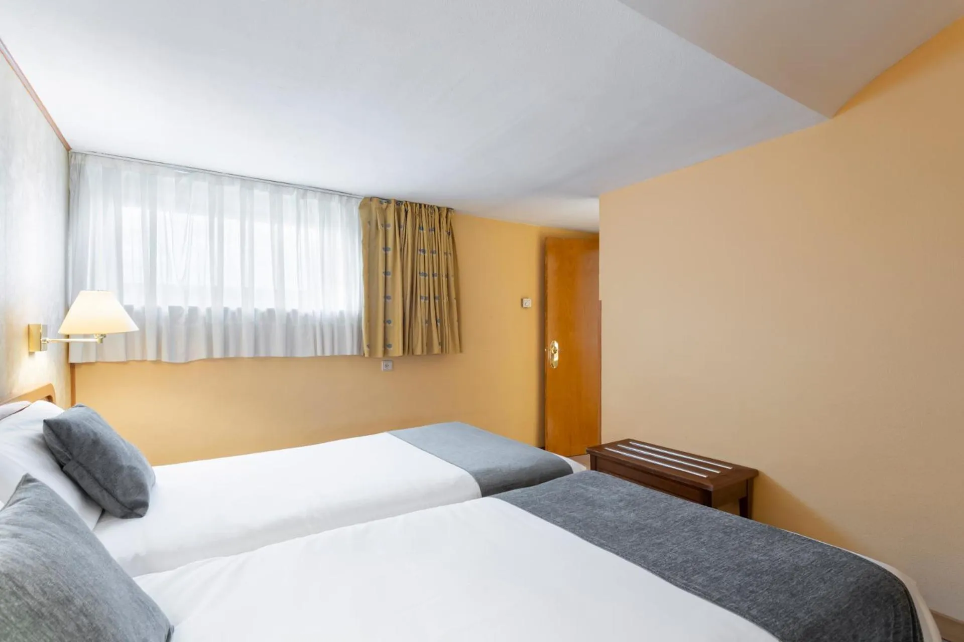 Photo of the whole room, Bed in Hotel Alda Río Tormes