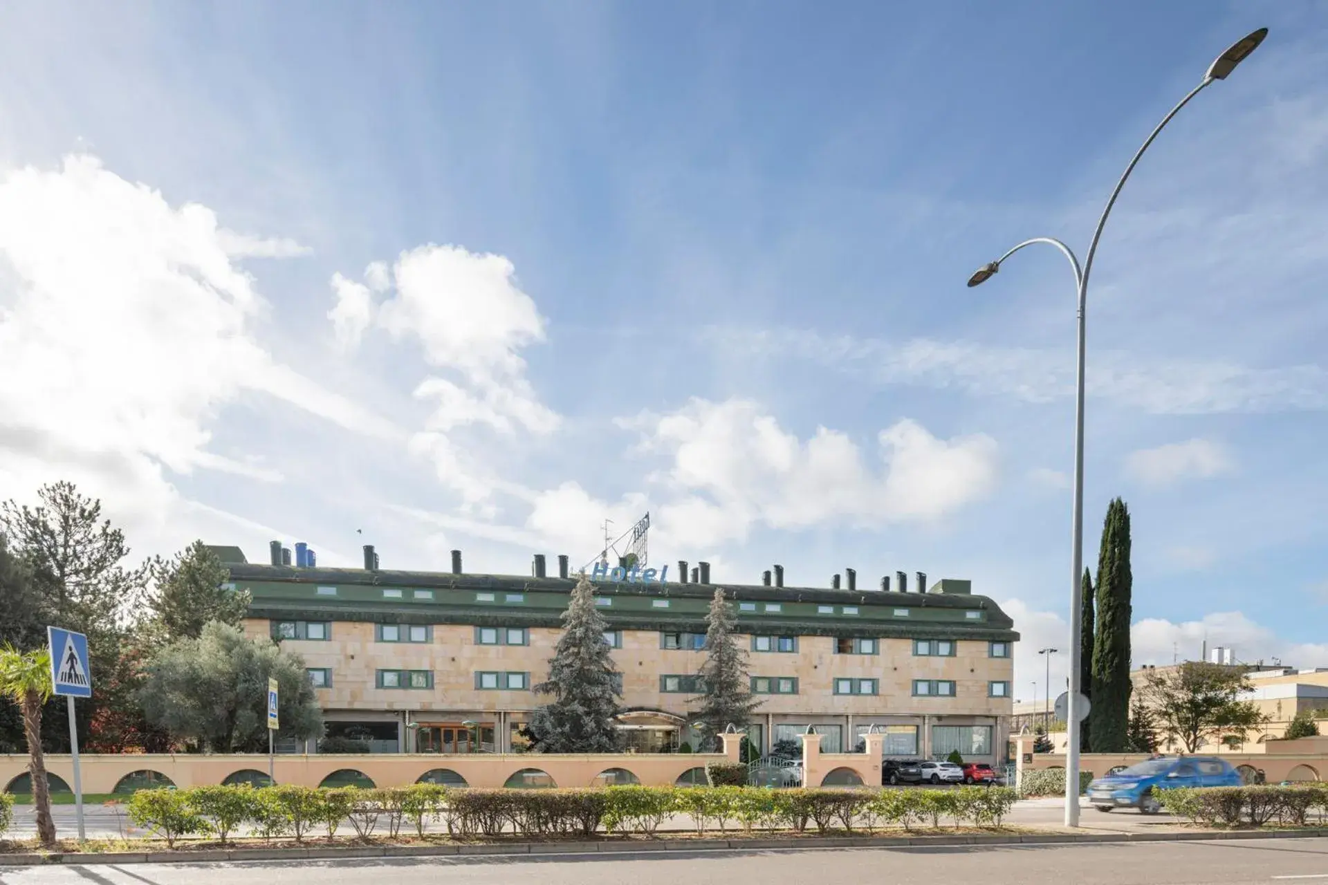 Property building in Hotel Alda Río Tormes Property building in Hotel Alda Río Tormes