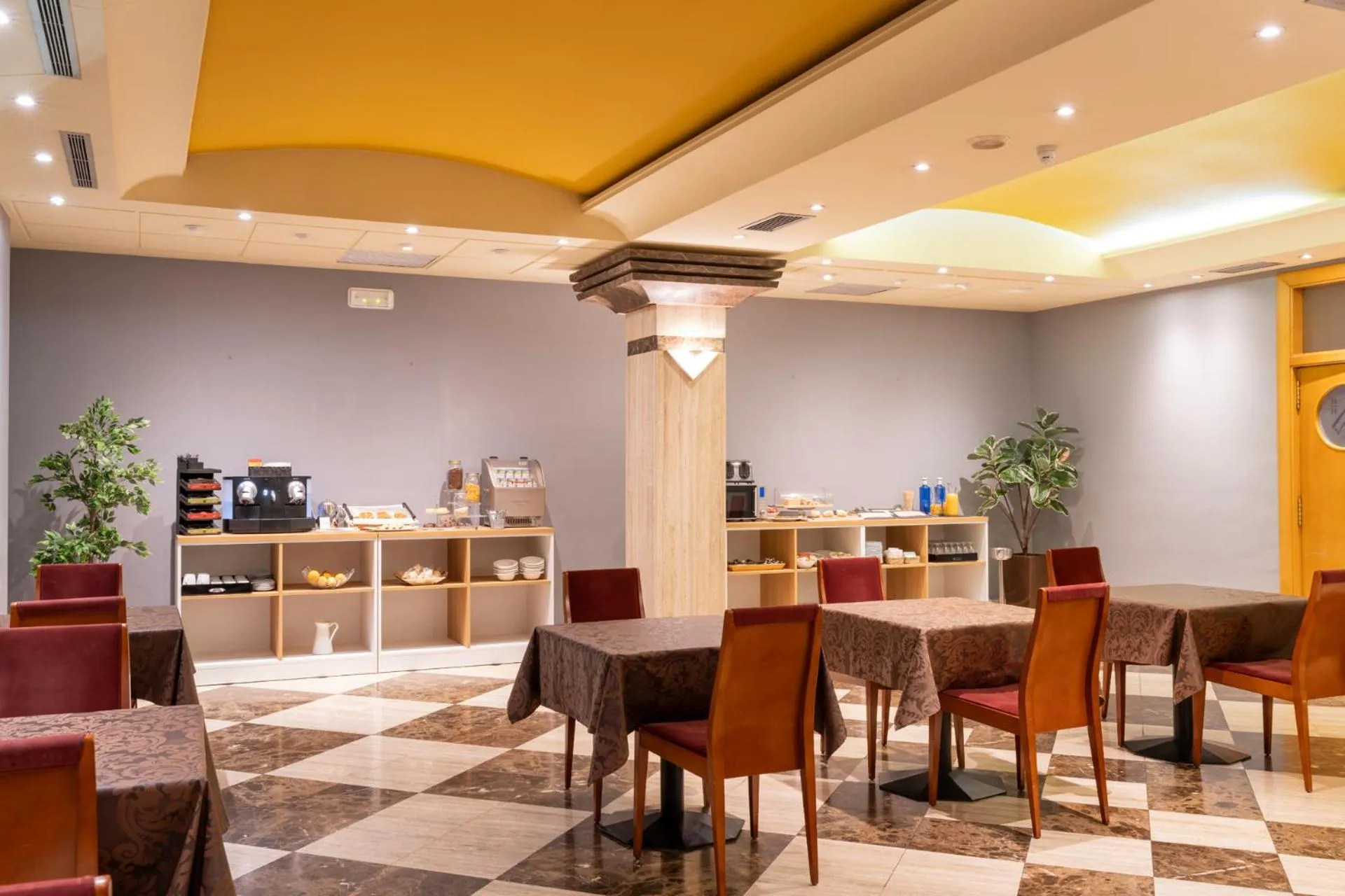 Food and drinks in Hotel Alda Río Tormes