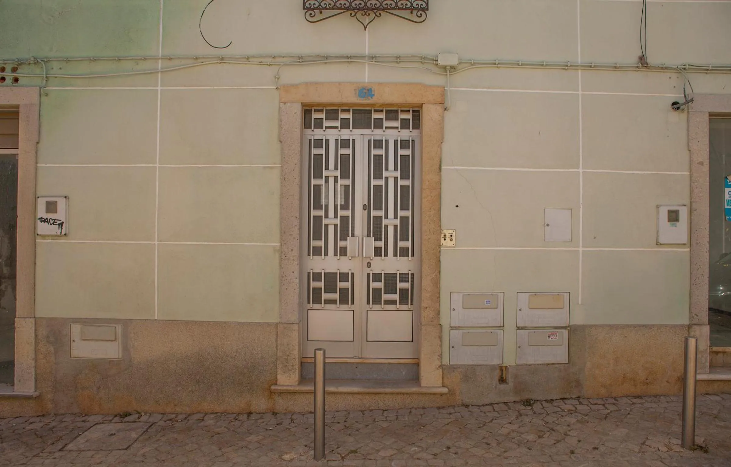 Facade/entrance in Maritime Discovery Apartment