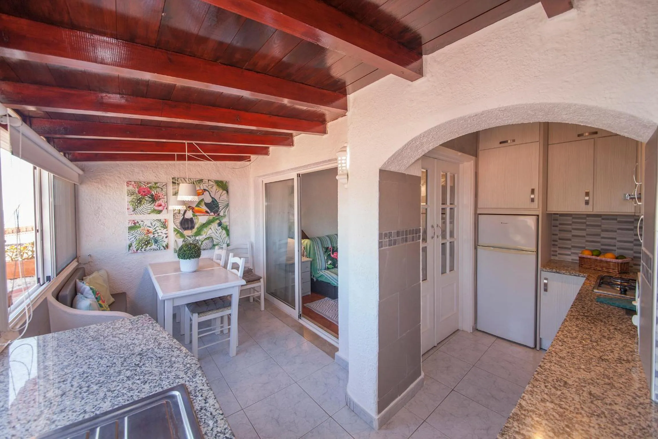 Kitchen or kitchenette in Maritime Discovery Apartment