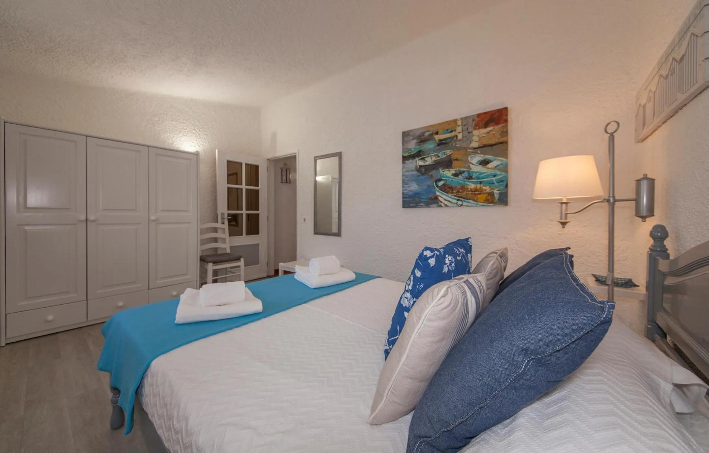 Bed in Maritime Discovery Apartment