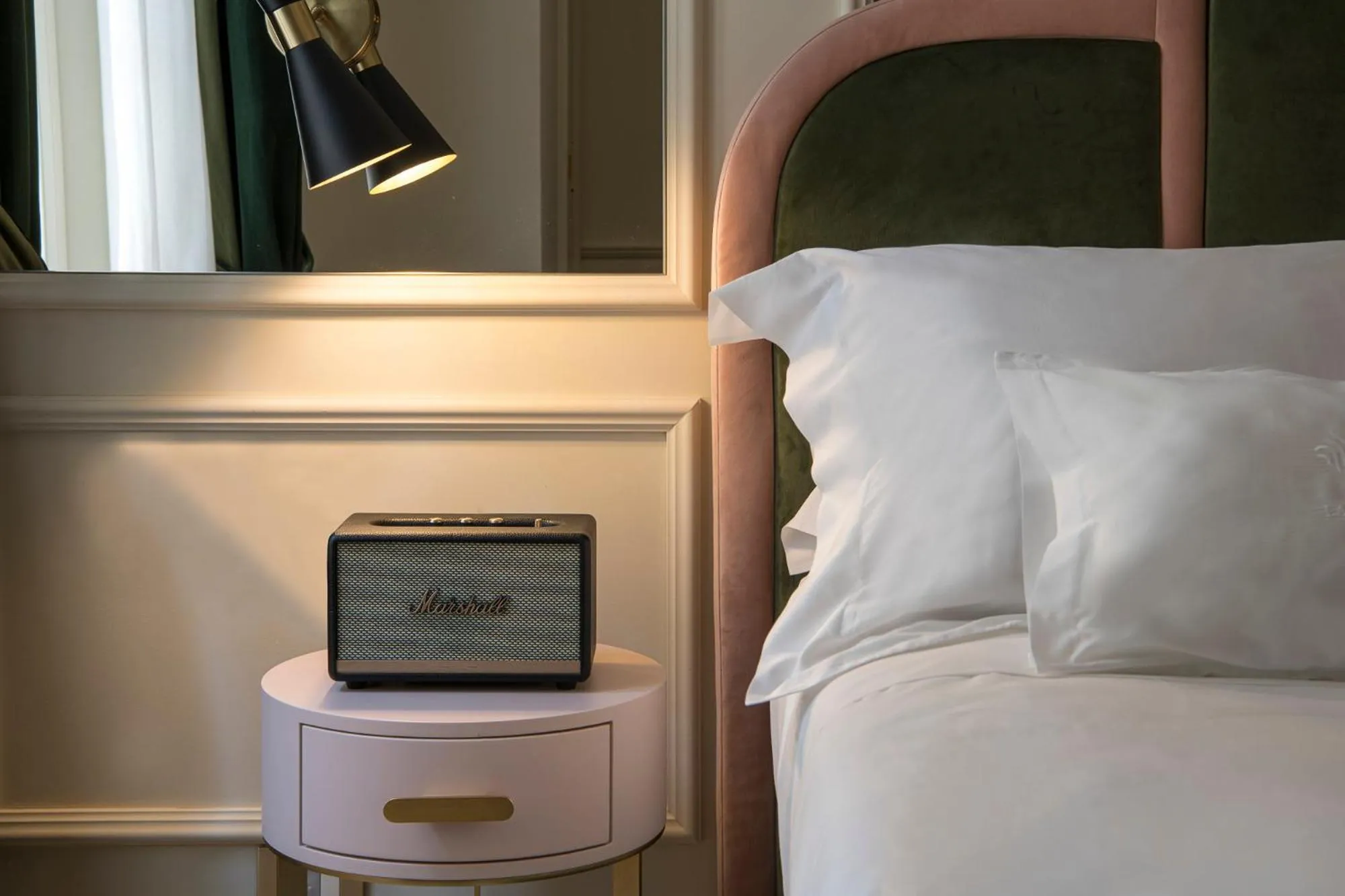 Decorative detail, Bed in Hotel La Gemma