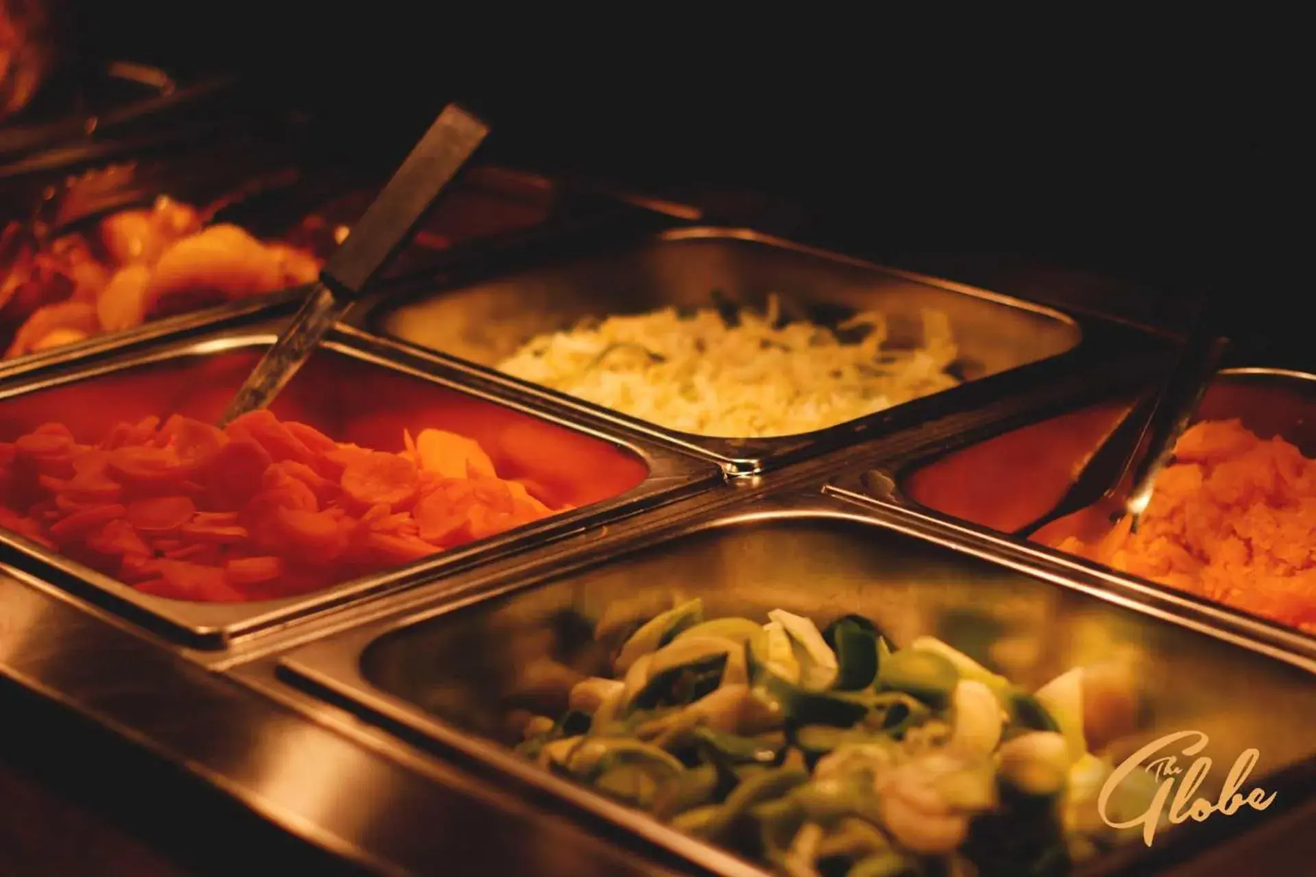 Food and drinks in The Globe Inn Food and drinks in The Globe Inn