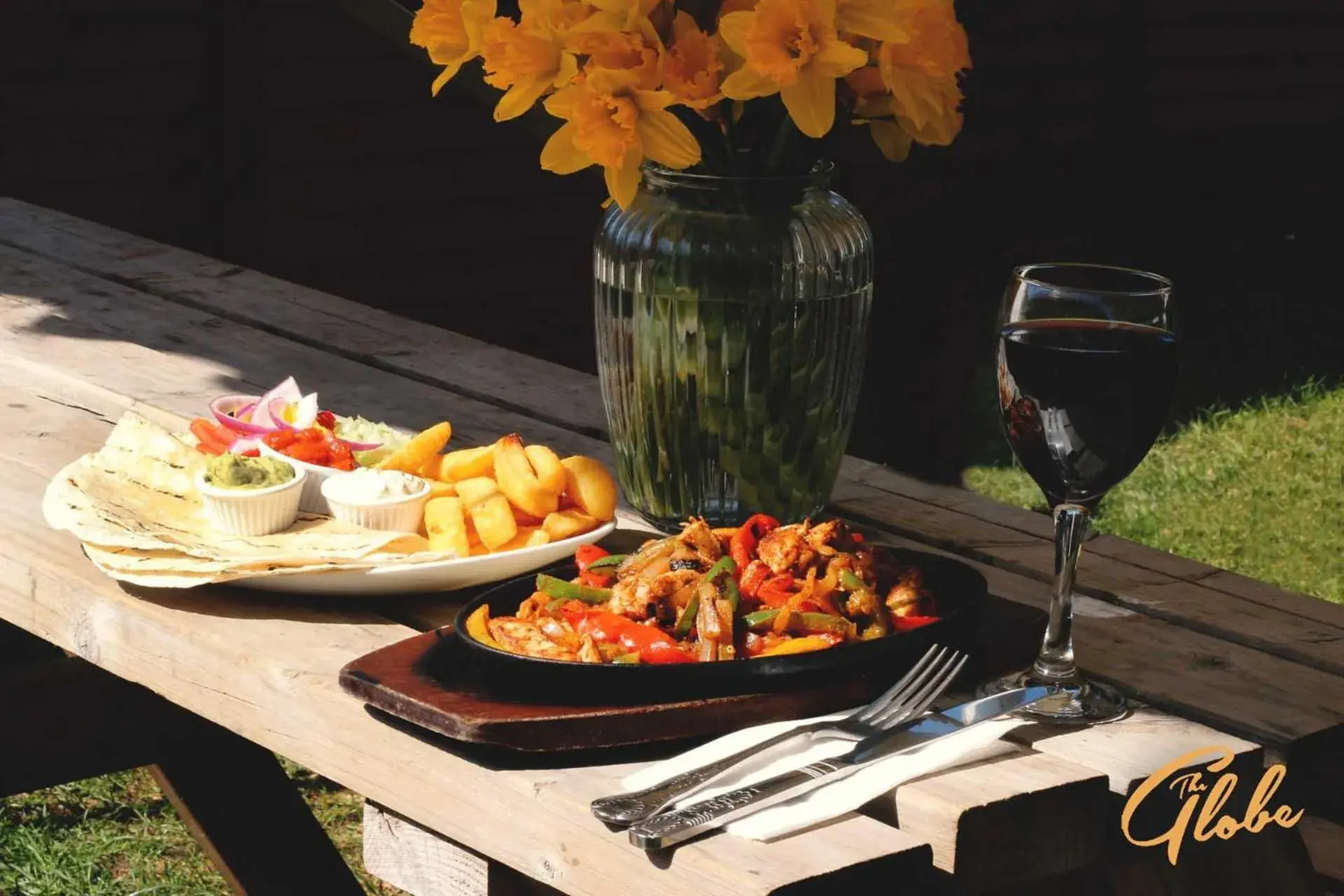 Food and drinks in The Globe Inn Food and drinks in The Globe Inn