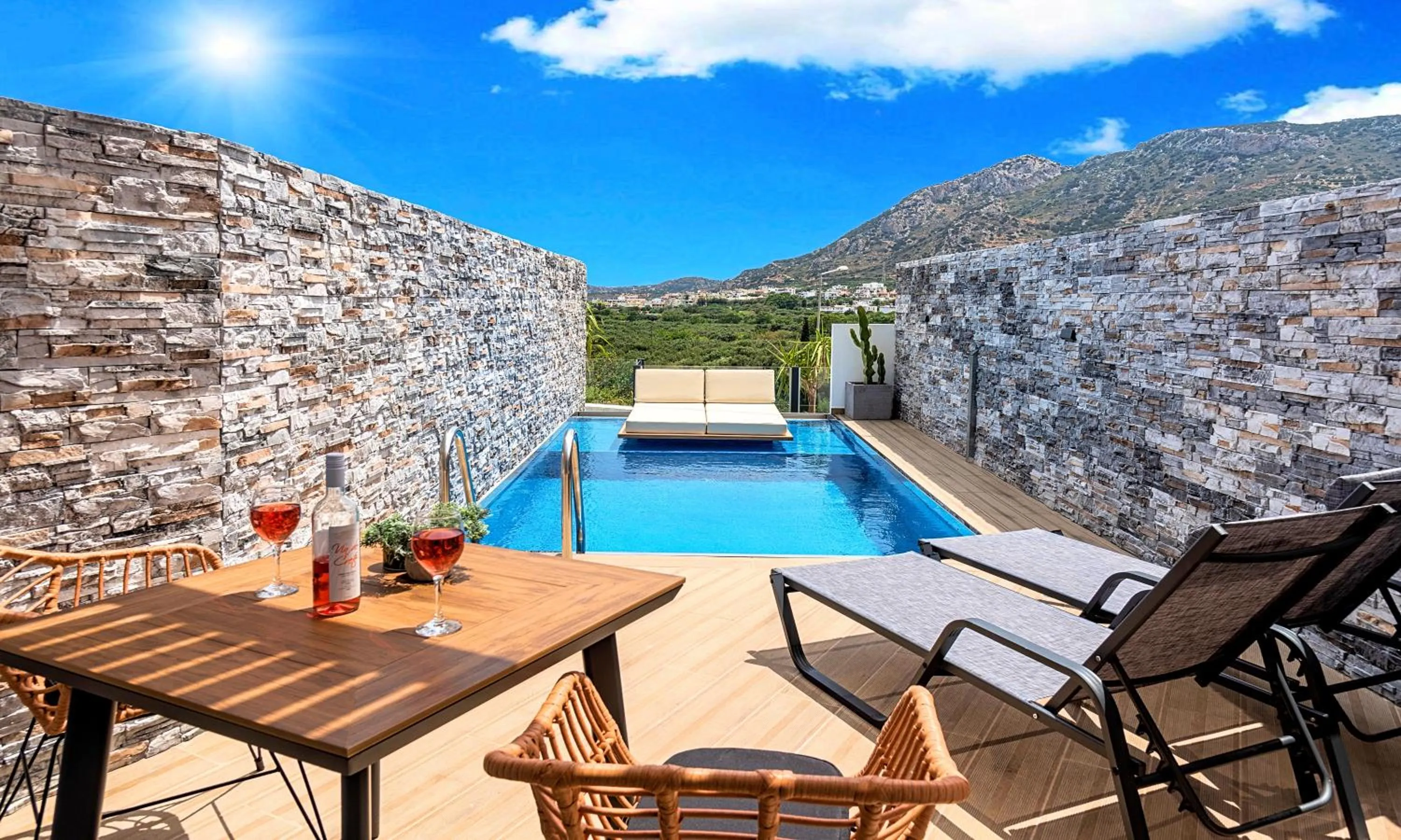 Patio in Aelia Suites