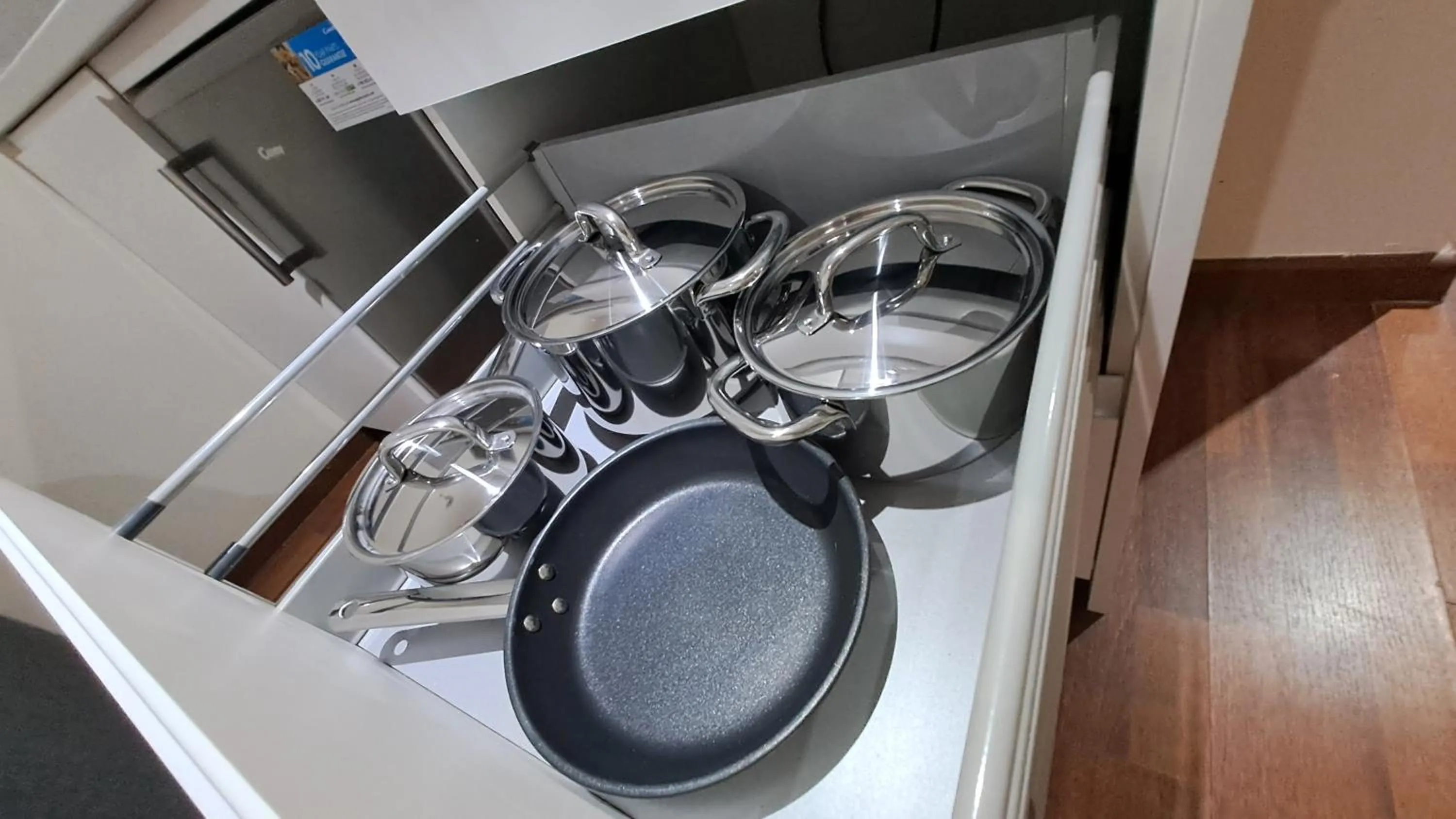 Kitchen or kitchenette in Hotel Suite Camarena