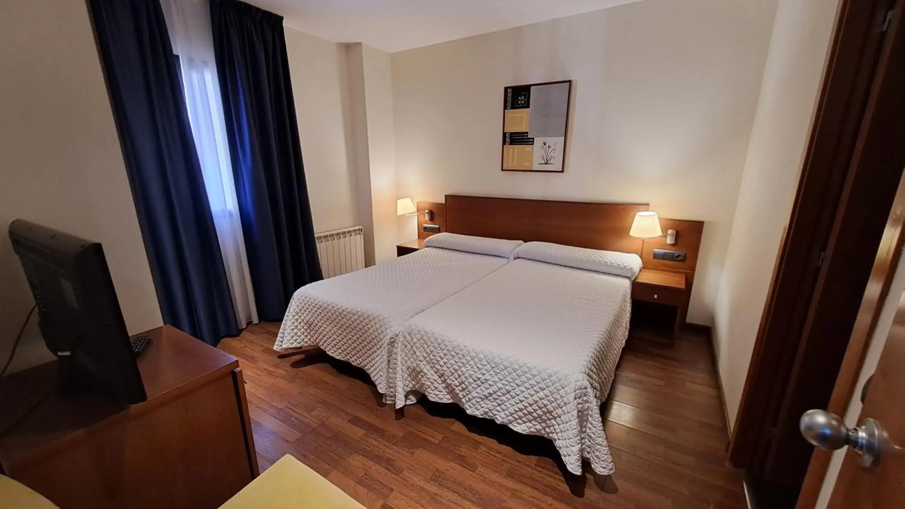 Bed in Hotel Suite Camarena Bed in Hotel Suite Camarena