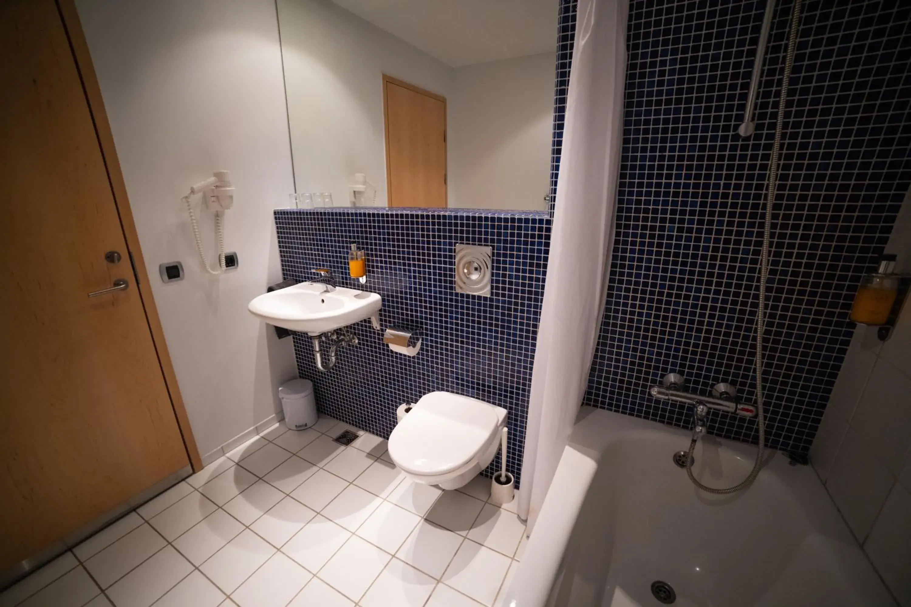 Twin Room with Bathroom in Dalahótel Twin Room with Bathroom in Dalahótel