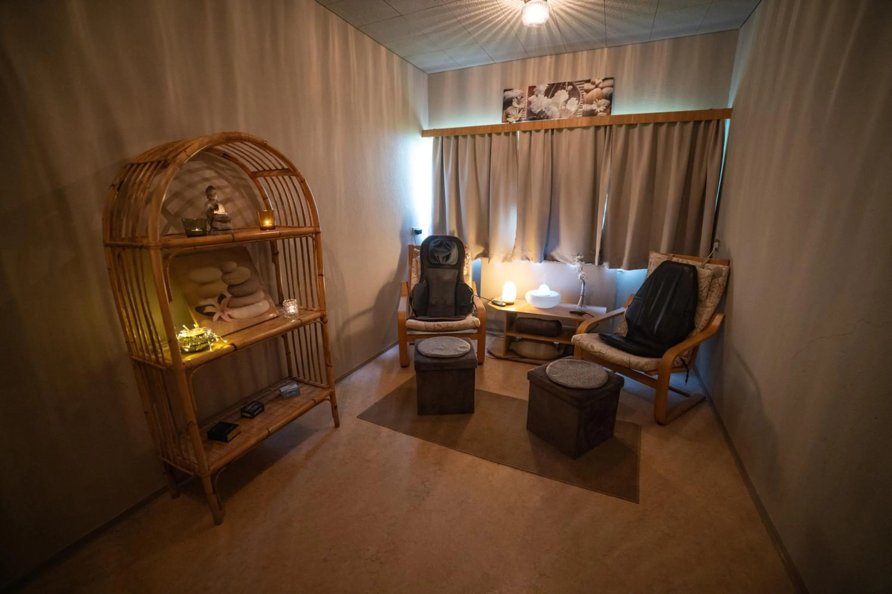 Property building in Dalahótel