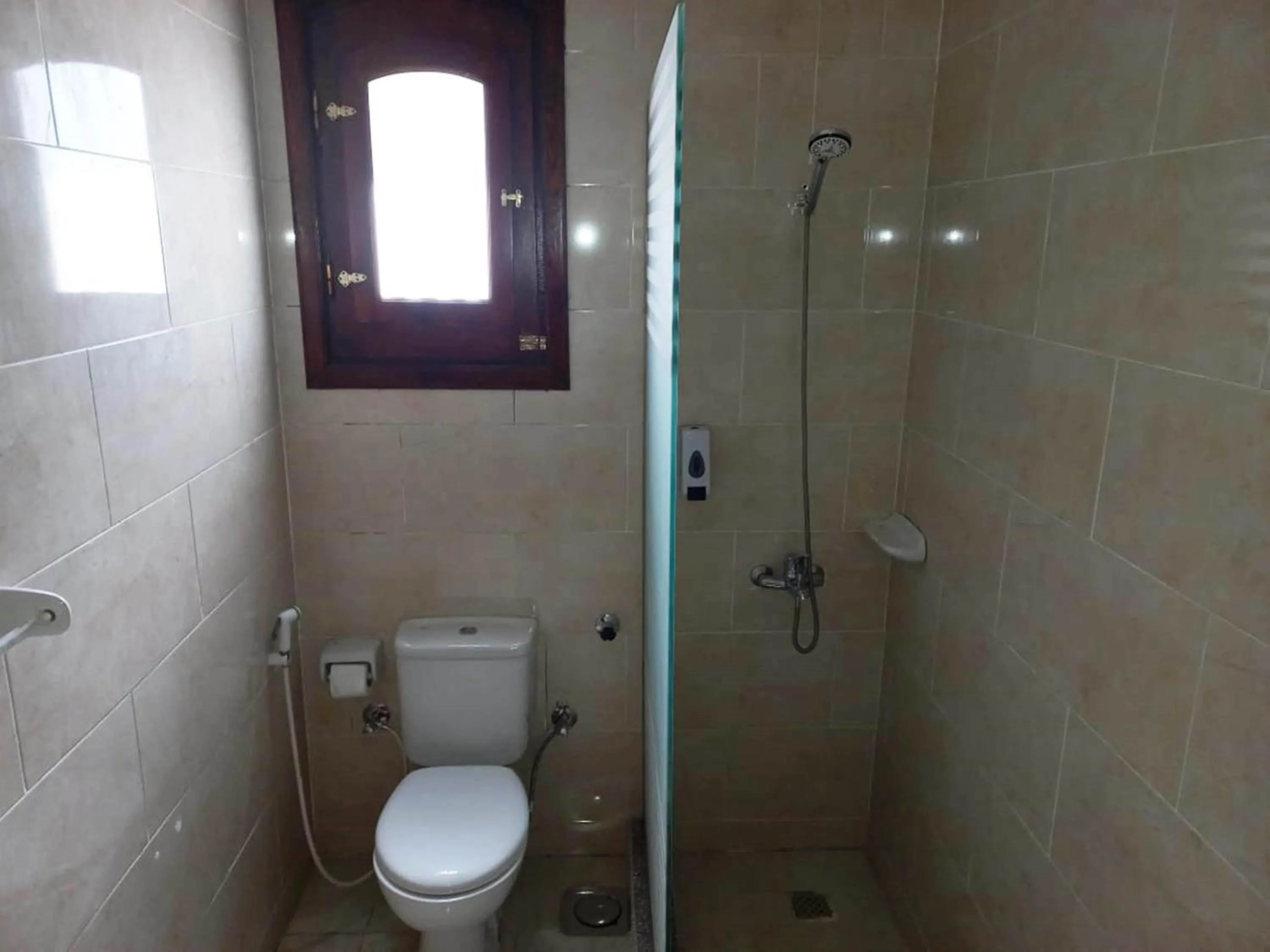 Shower in Mikhaila Guest House