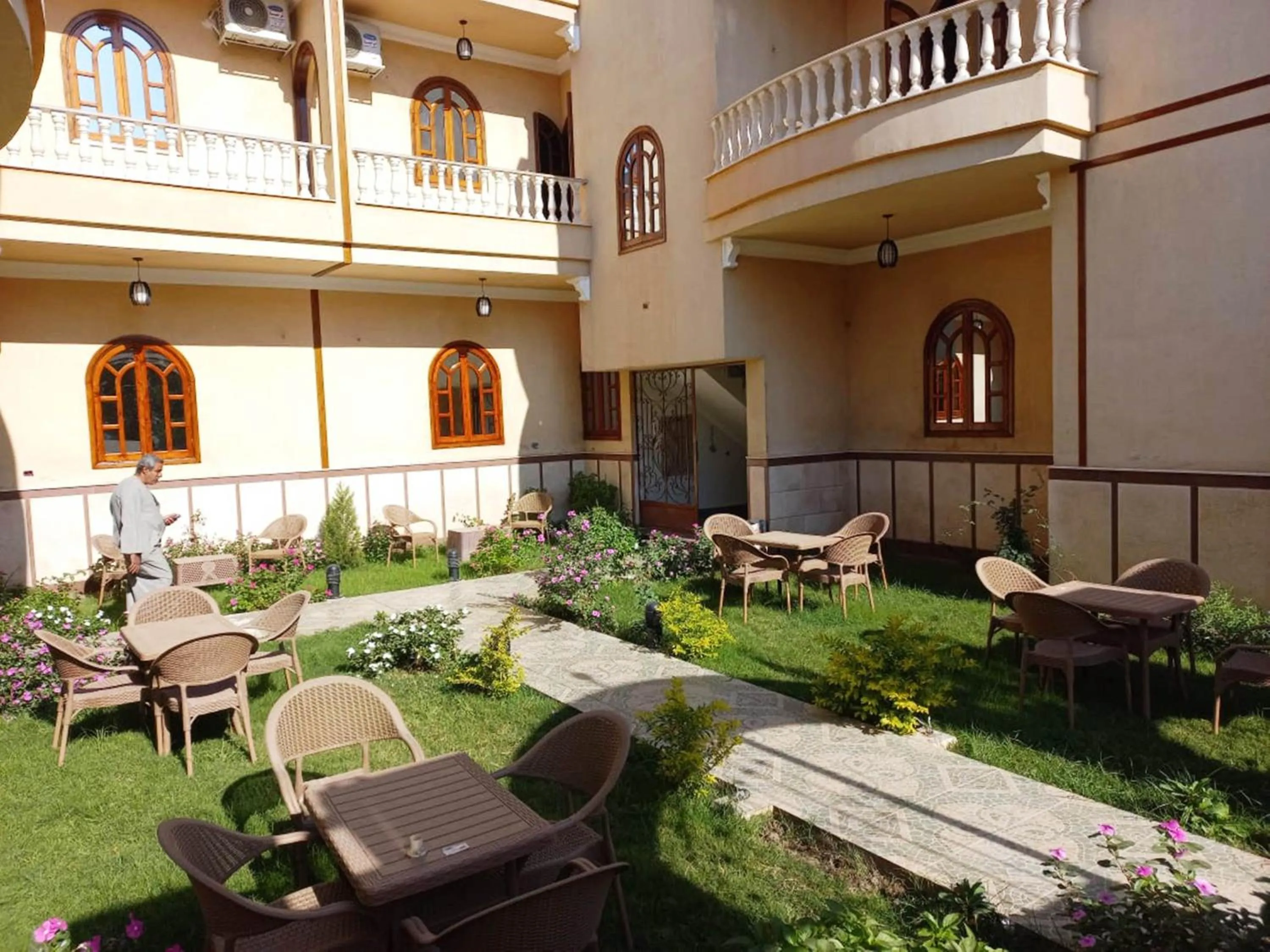 Garden in Mikhaila Guest House