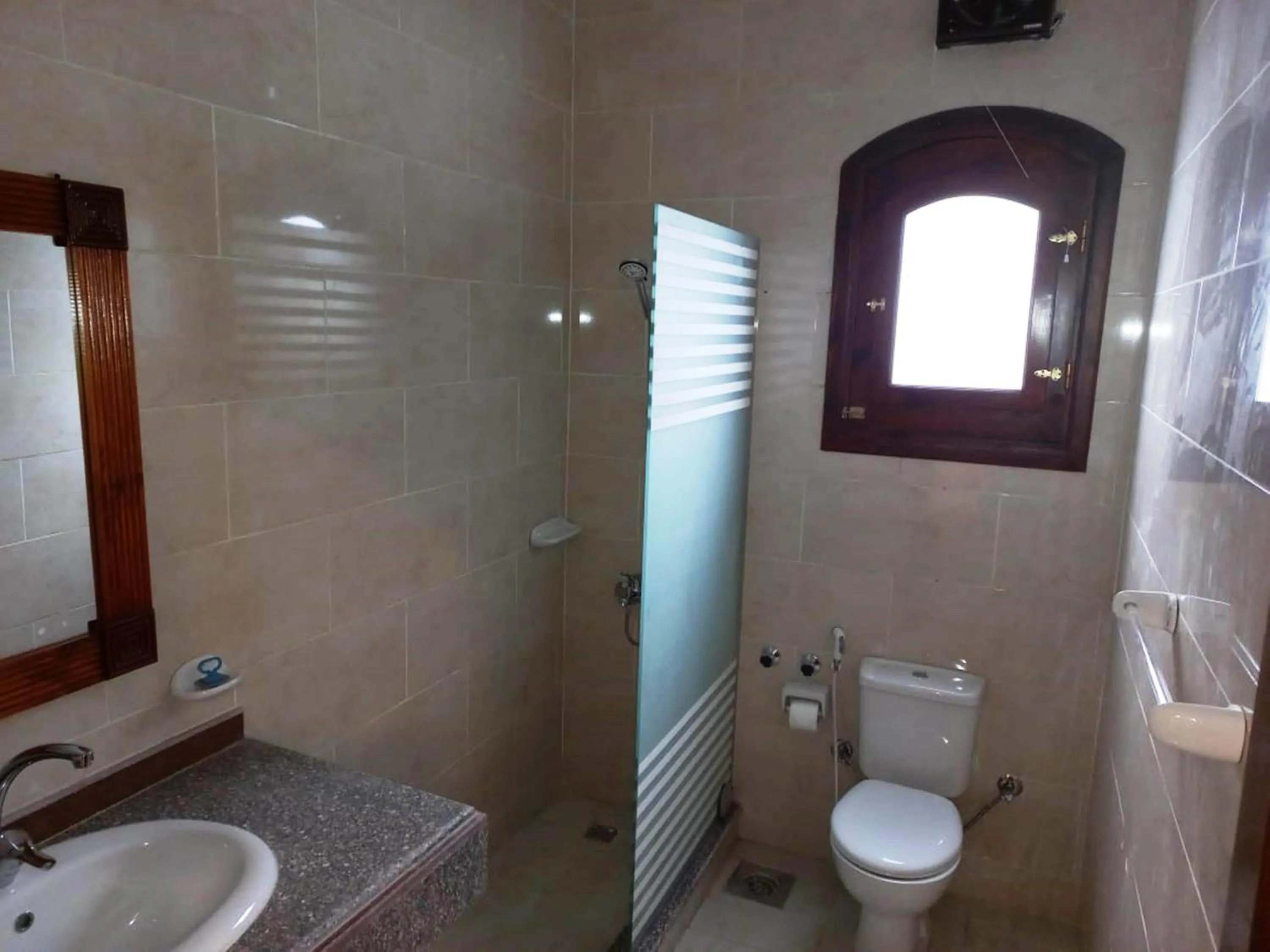 Shower in Mikhaila Guest House