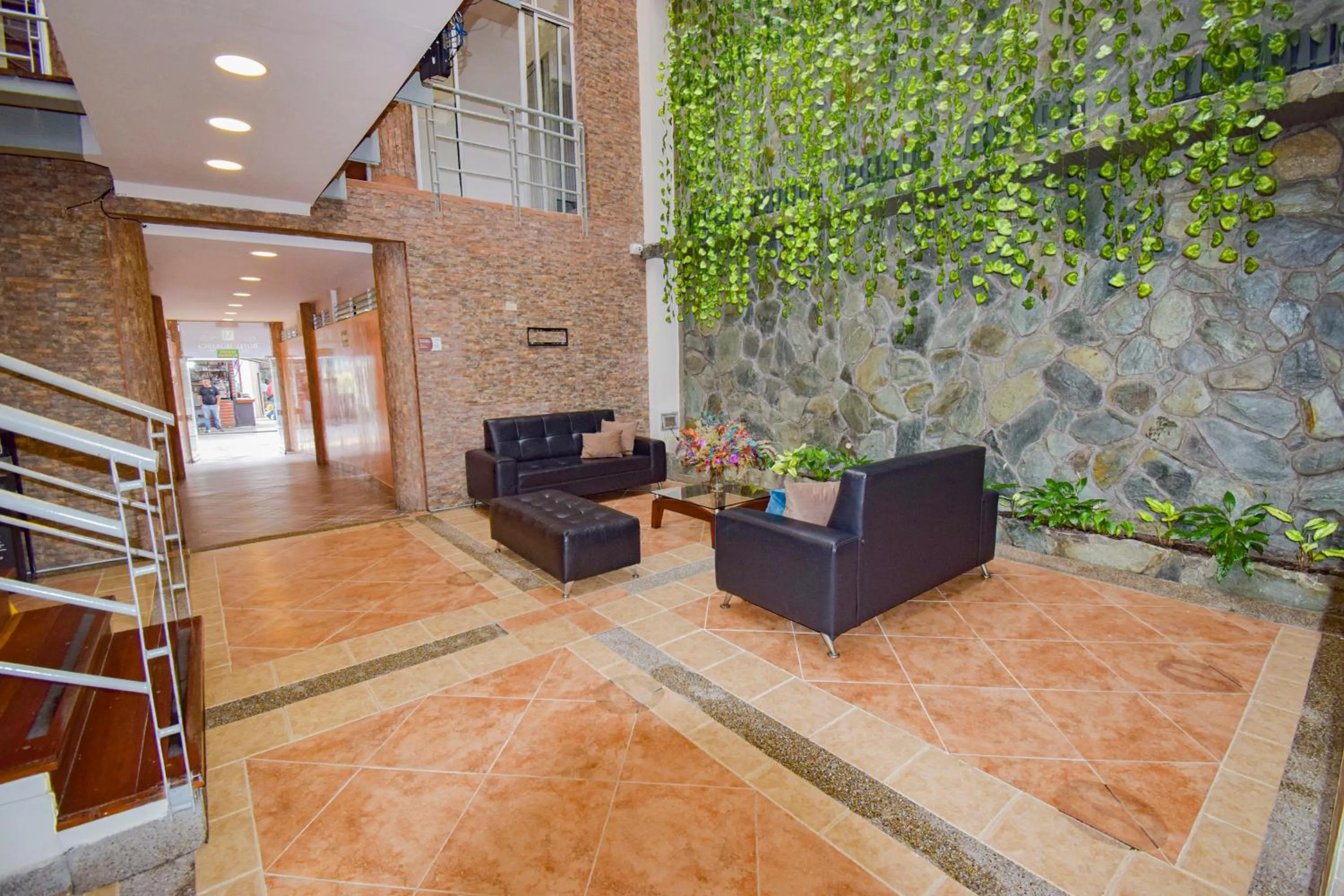 Lobby or reception in Hotel Mónaco Armenia