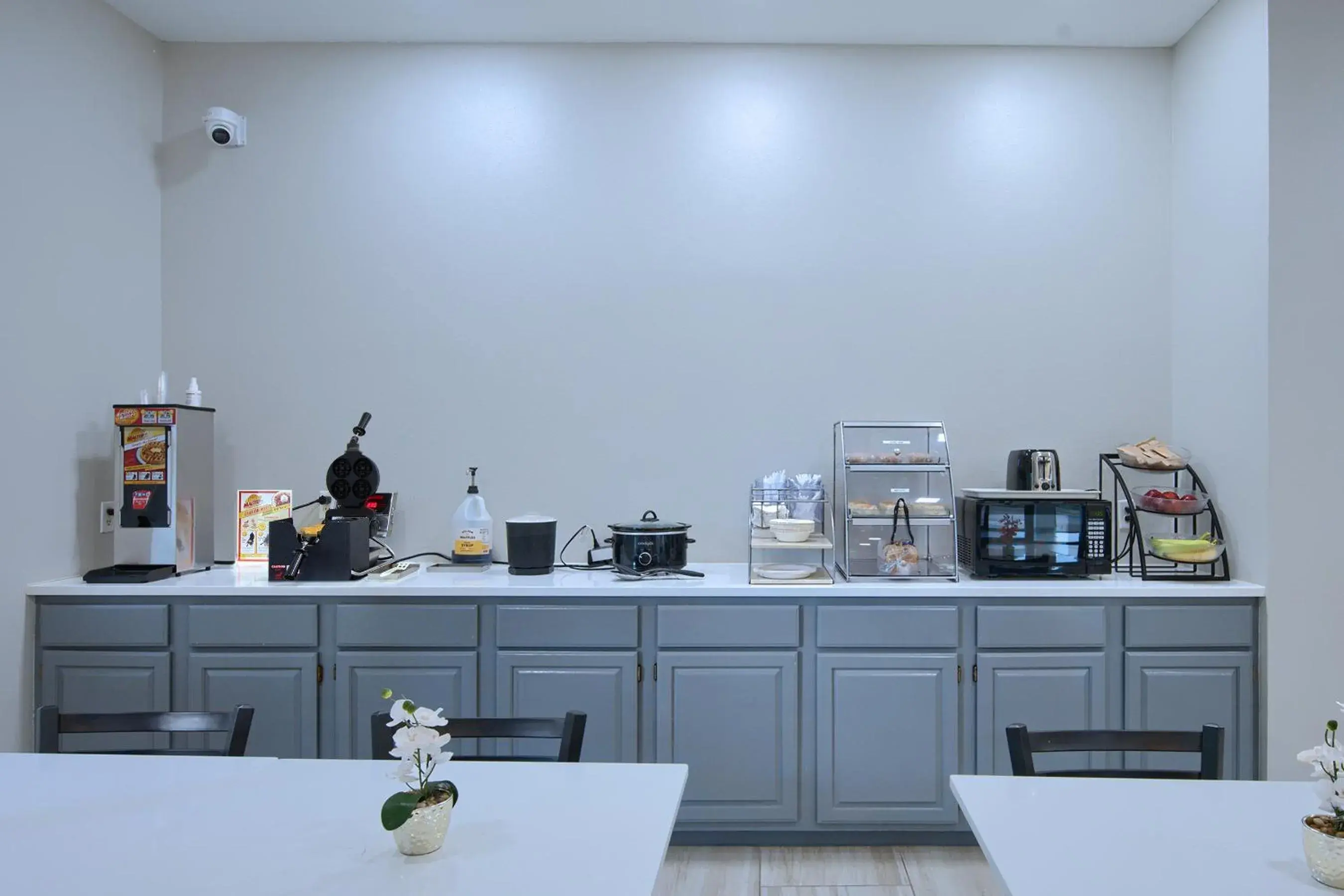 Breakfast in Hot Springs Village Inn Breakfast in Hot Springs Village Inn