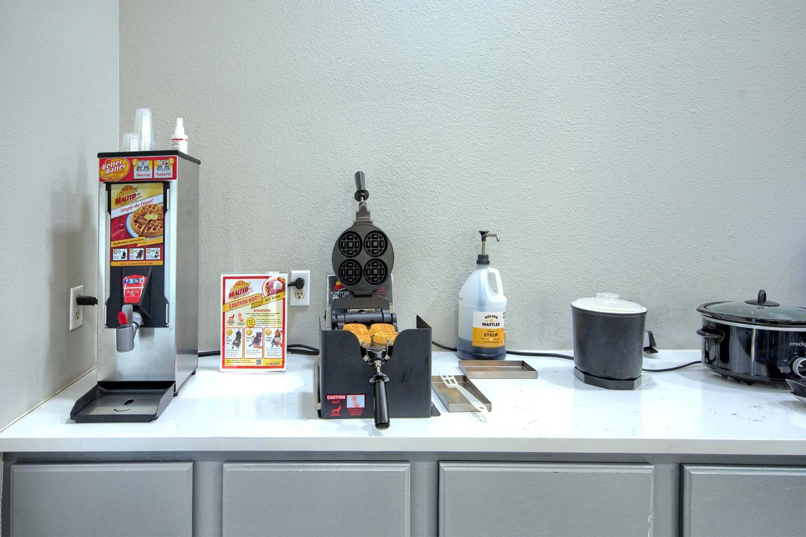 Breakfast in Hot Springs Village Inn