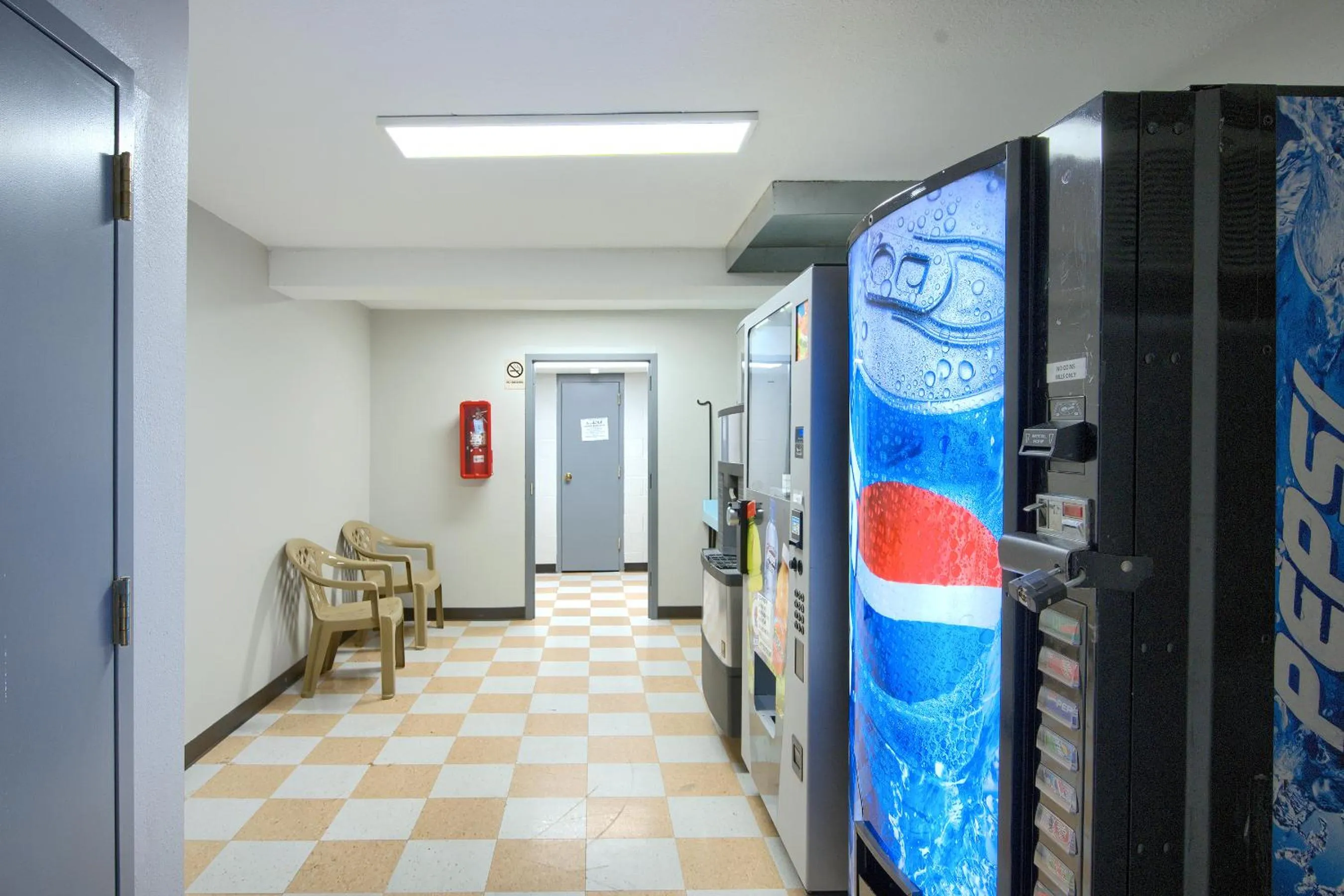 vending machine in Hot Springs Village Inn