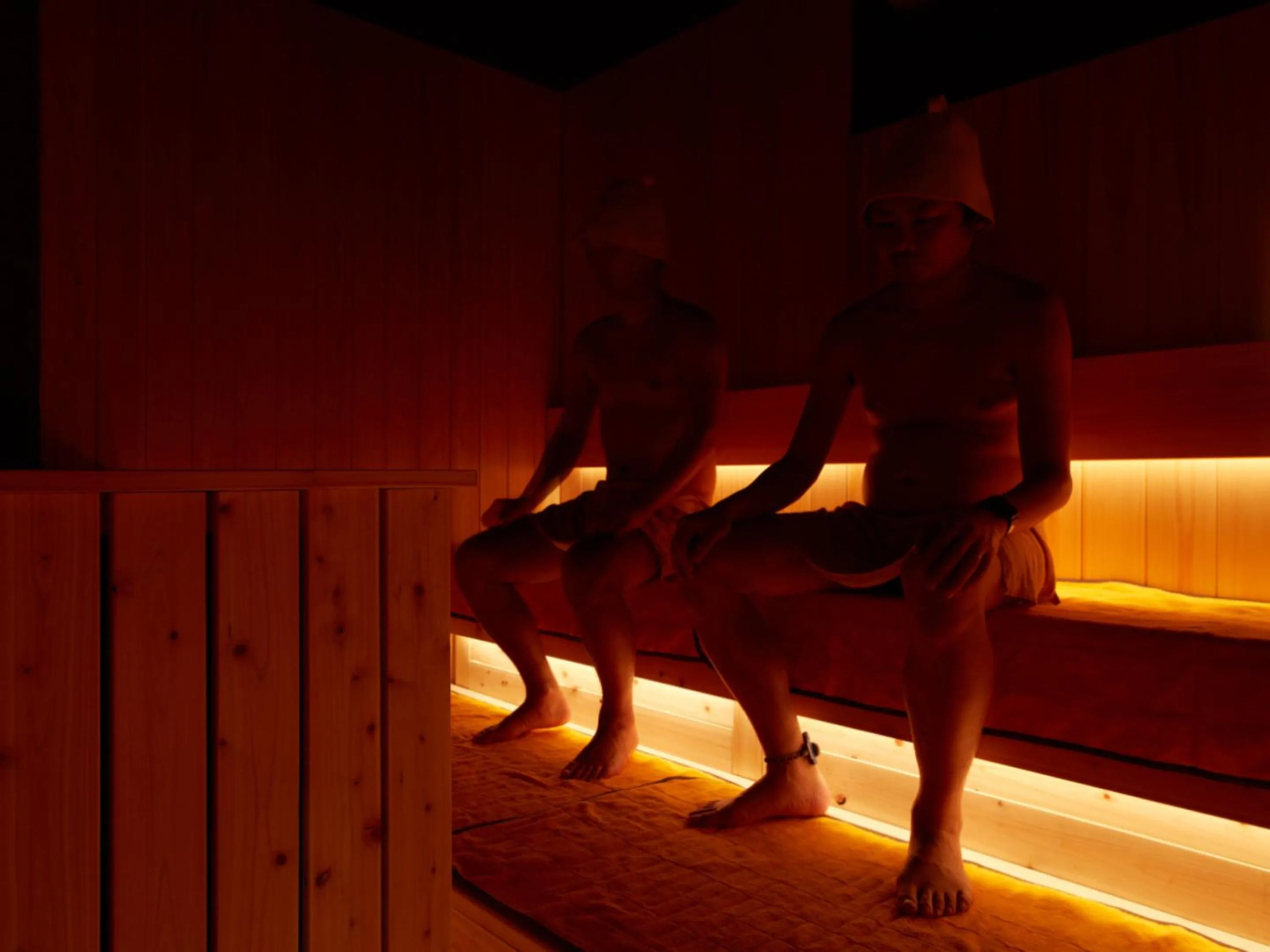 Sauna in Rembrandt Cabin & Spa Shimbashi - Caters to Men