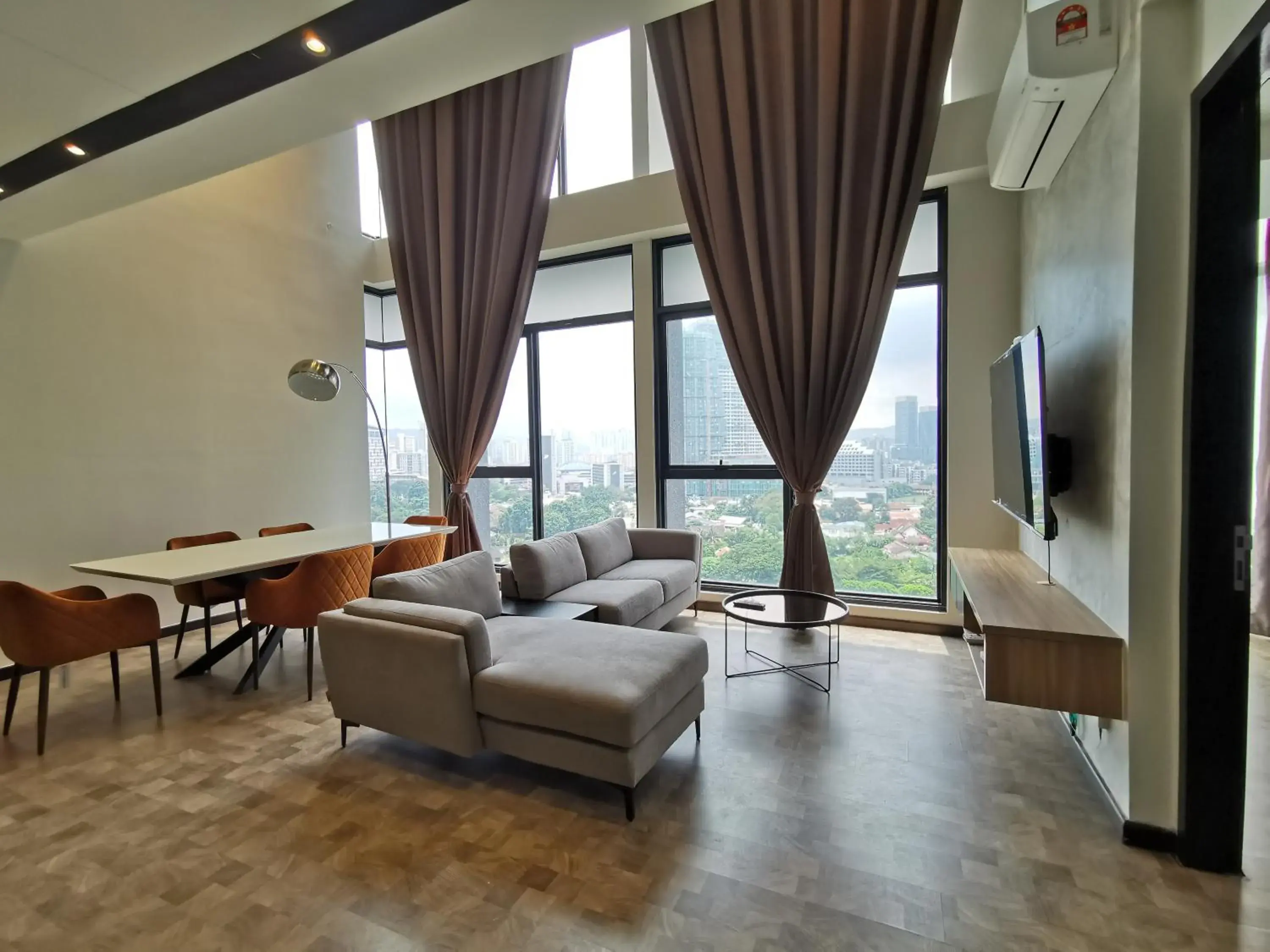 Duplex Suite in Expressionz Professional Suites by AURORA SUMMER SUITES Duplex Suite in Expressionz Professional Suites by AURORA SUMMER SUITES