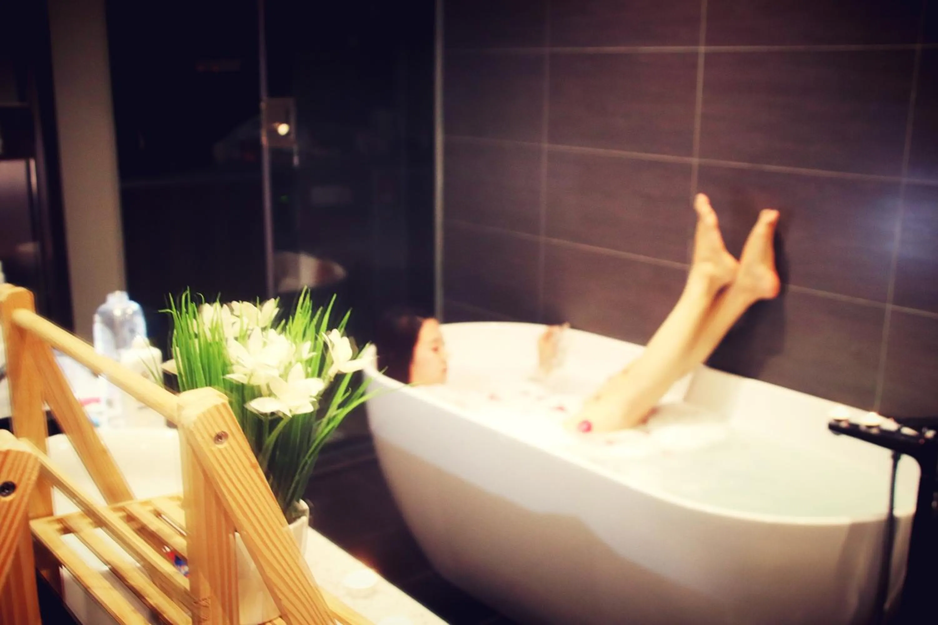 Expressionz Professional Suites by AURORA SUMMER SUITES