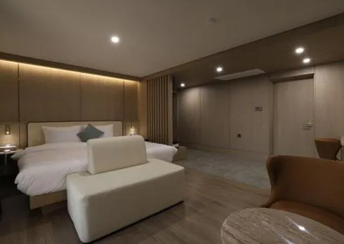 Bed in H Avenue Hwamyeong